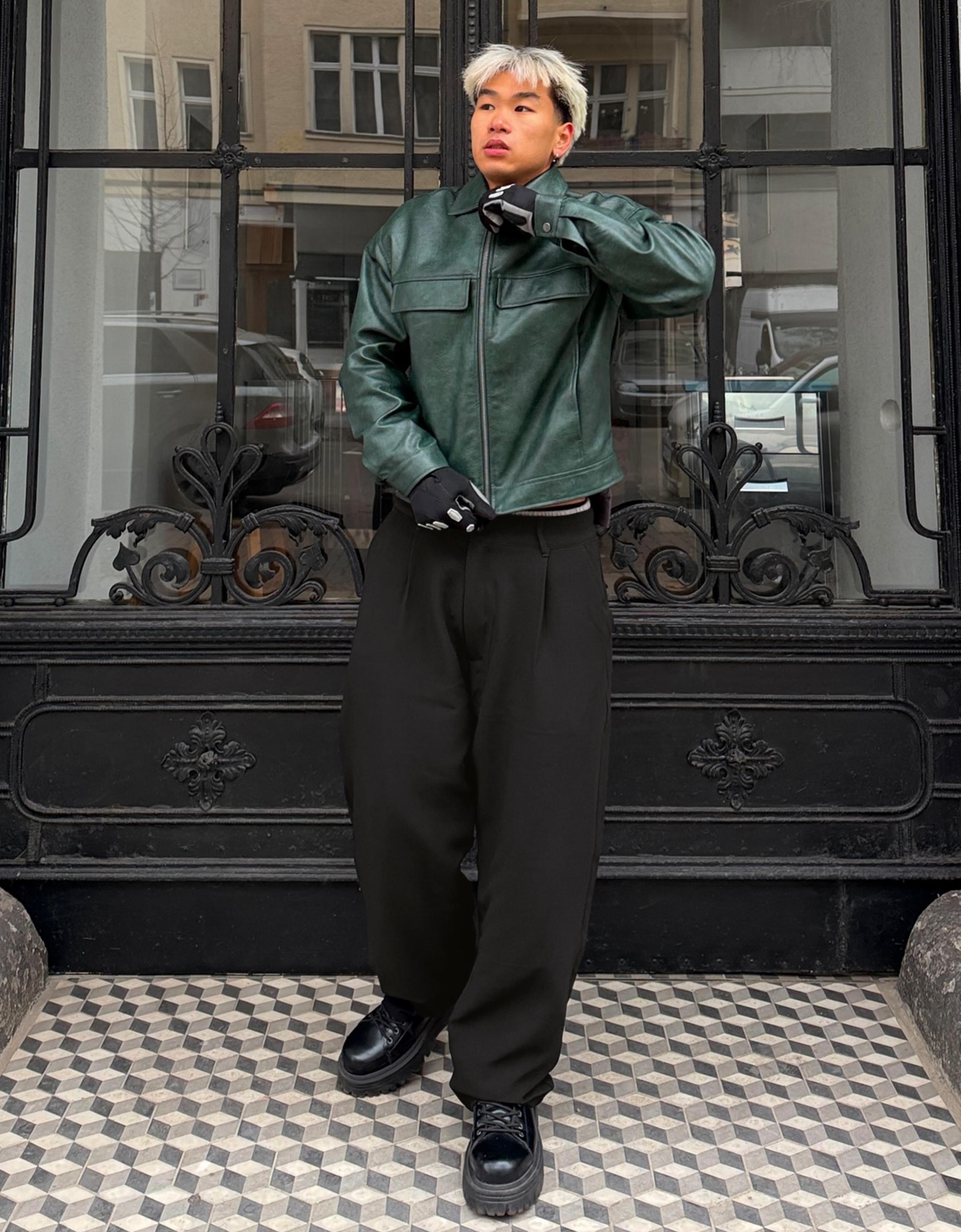 Super baggy tailored trousers — Black