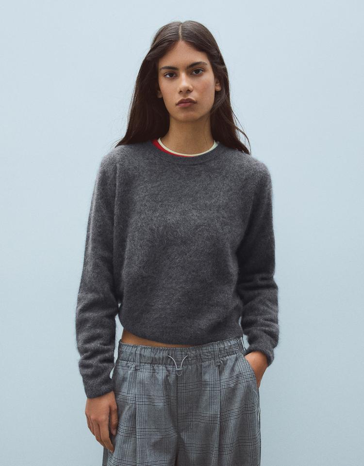 100% wool round neck jumper — Grey
