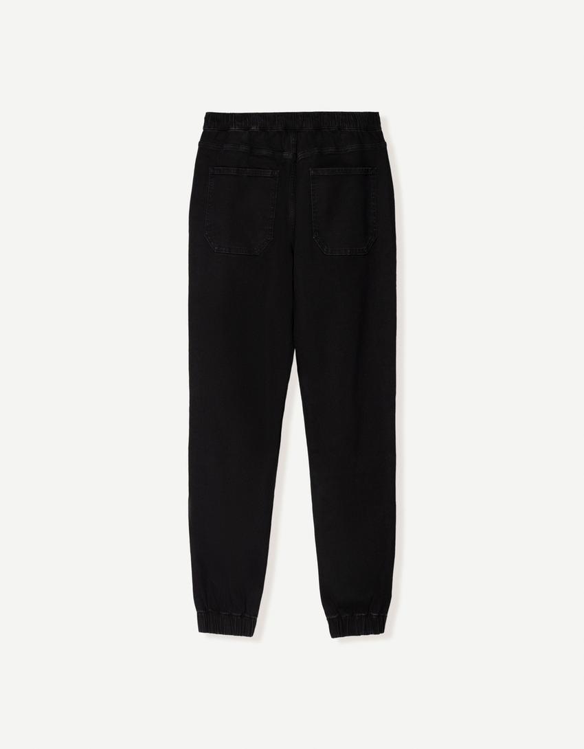 Jogger-Jeans mit Zierrissen-Schwarz-4