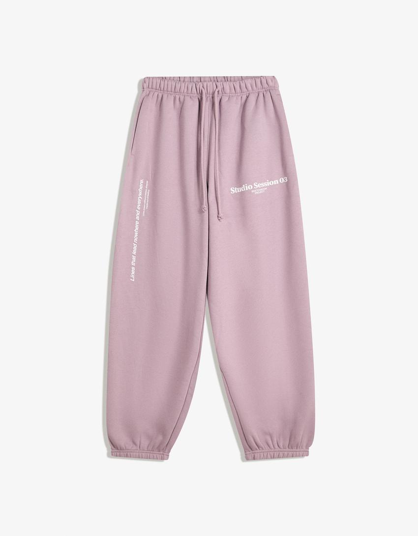 Set aus Sweatshirt und Joggerhose-Set aus Sweatshirt und Joggerhose-4