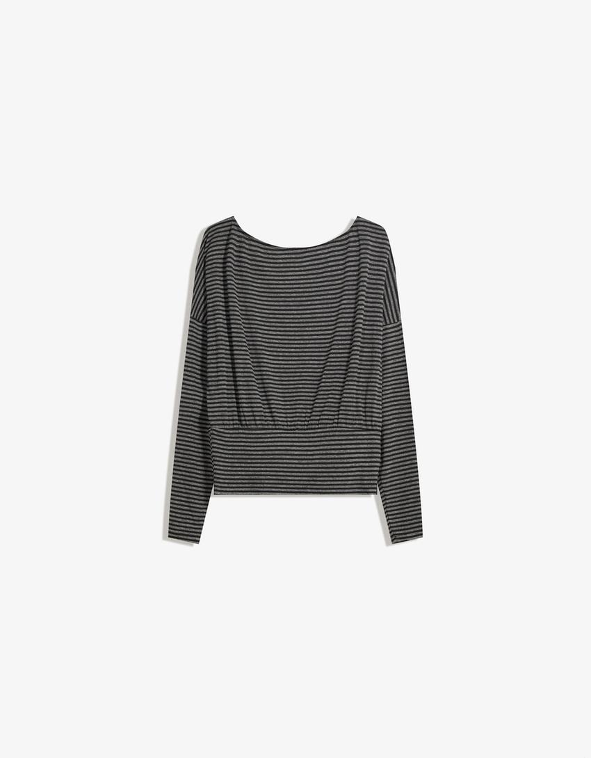 Ensemble T-shirt et jupe à mini rayures-Ensemble T-shirt et jupe à mini rayures