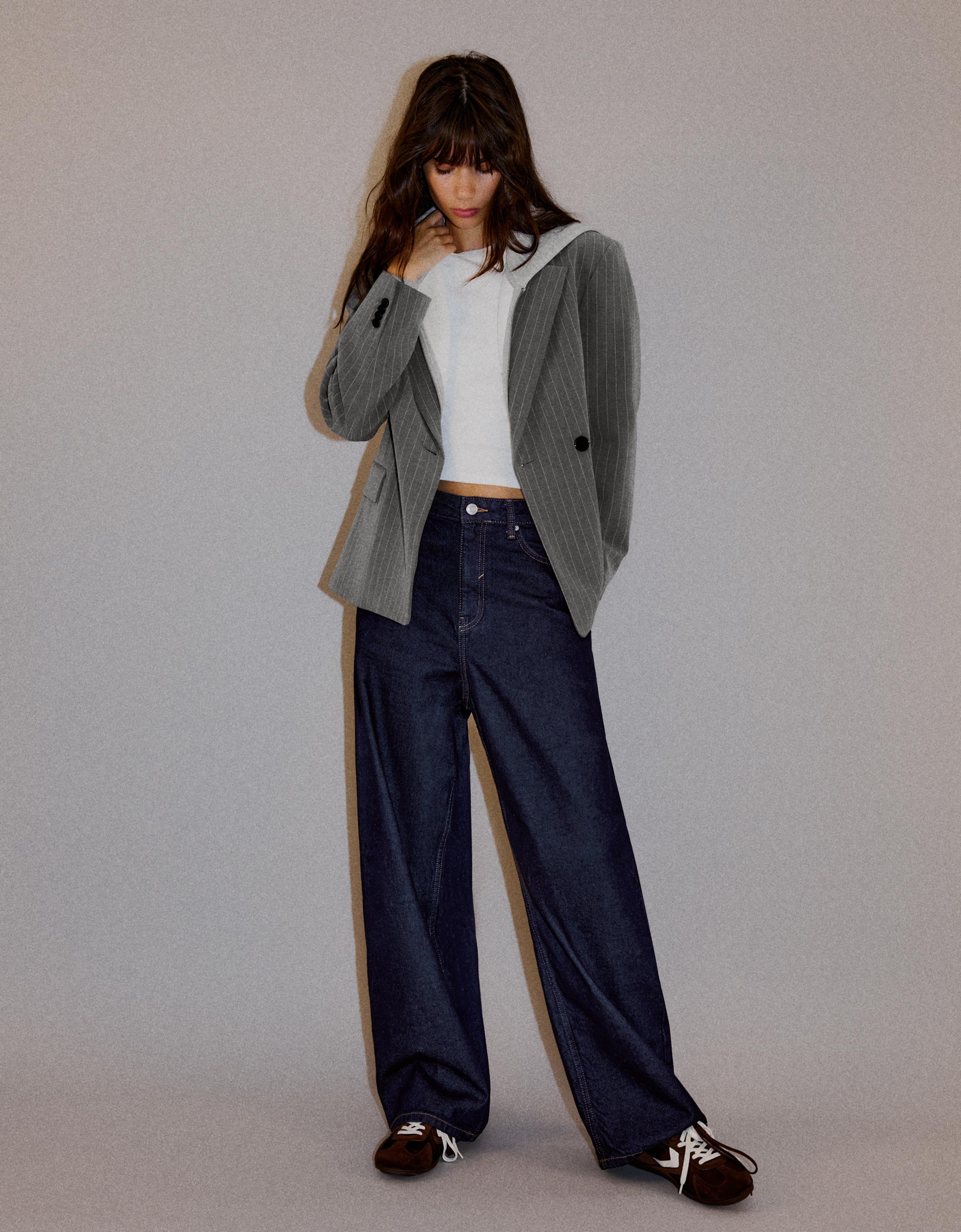 Blazer with back darts — Grey