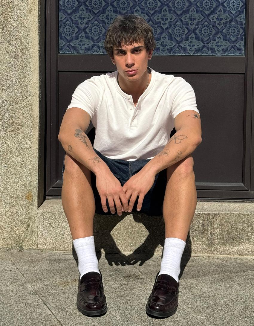 Short sleeve waffle baker T-shirt-Off white