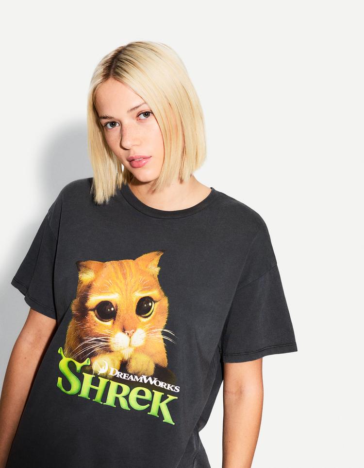 Kısa kollu Shrek baskılı t-shirt