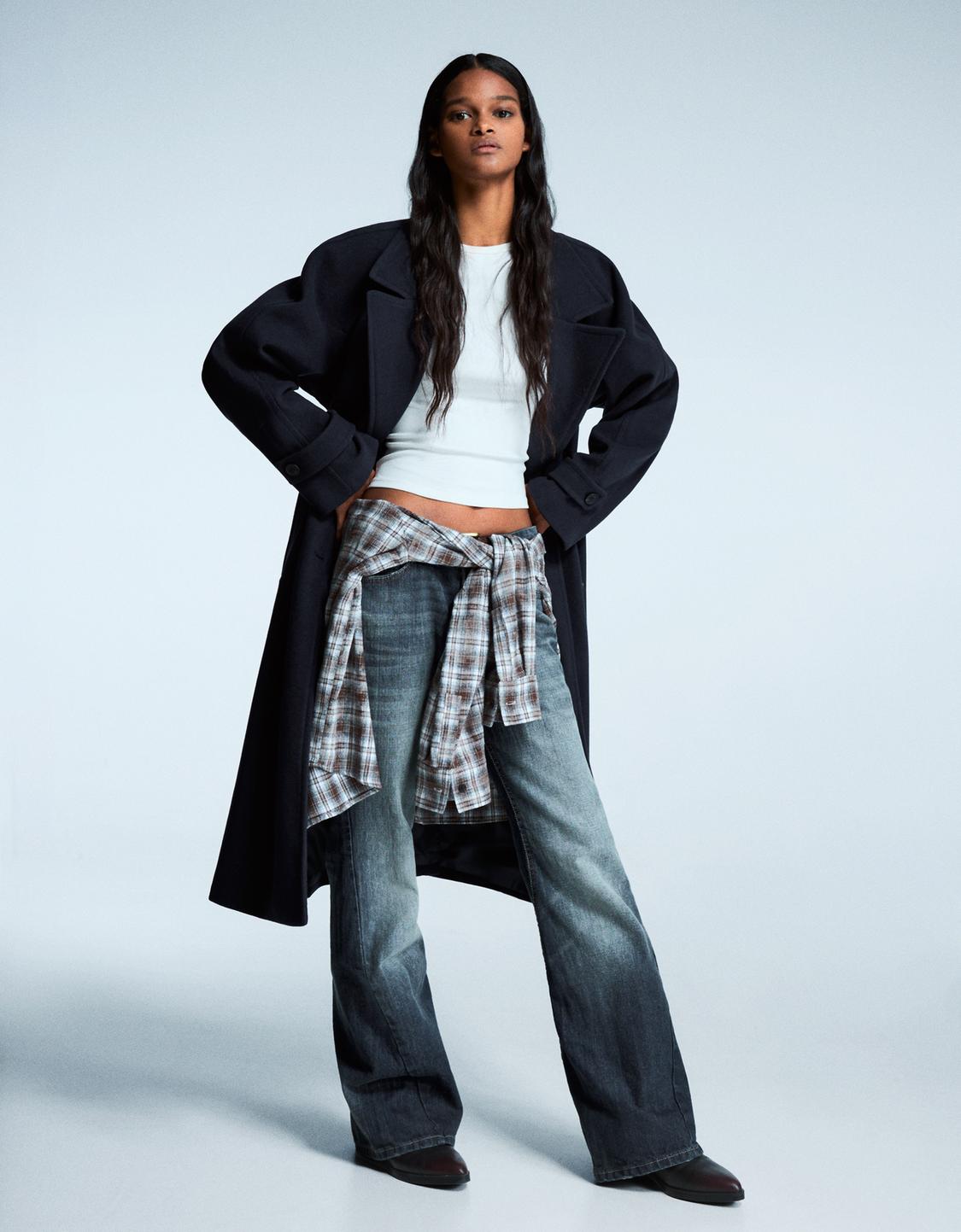 Flared baggy jeans
