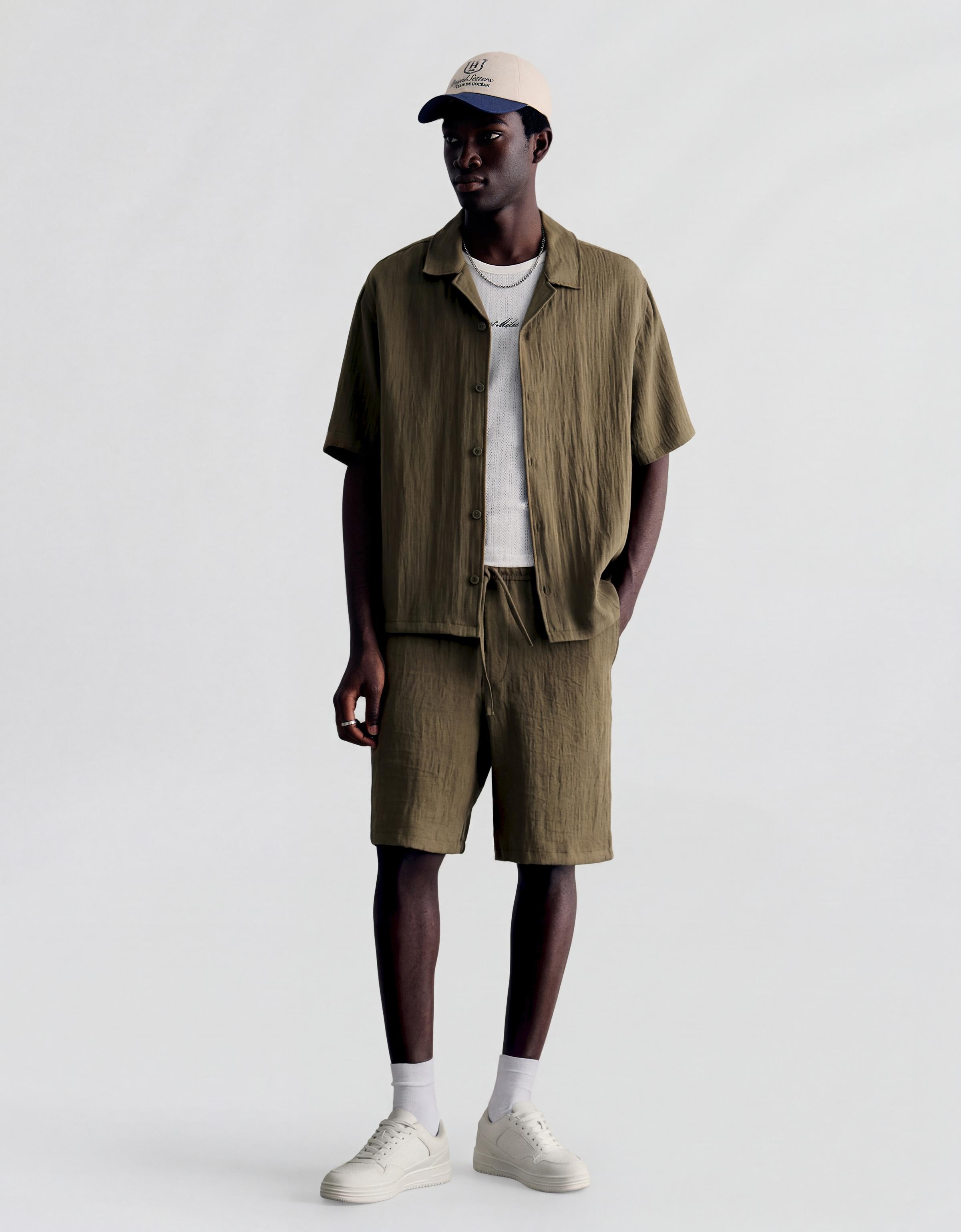 Rustic jogger Bermuda shorts — Khaki