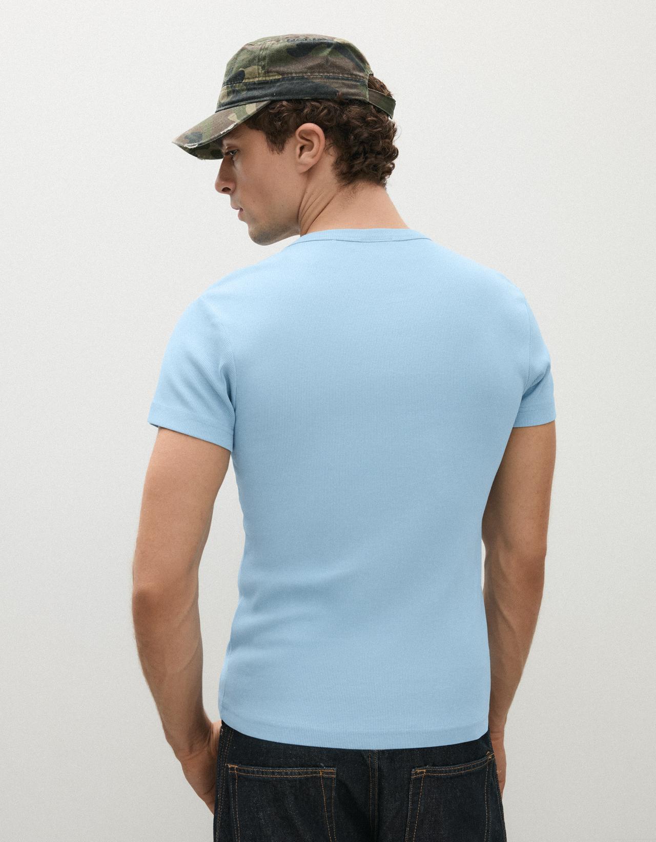 Short sleeve slim fit badge T-shirt — Blue