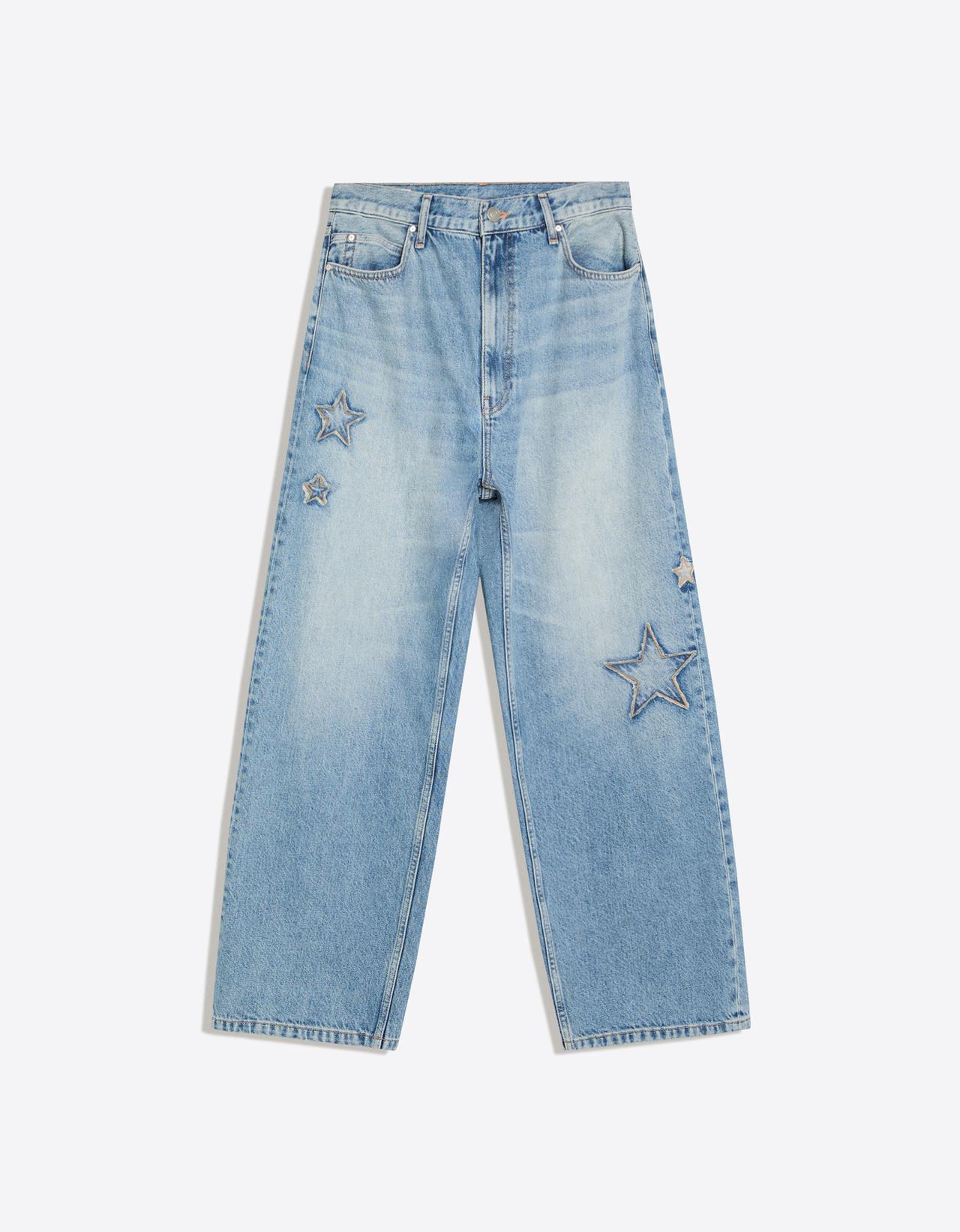 Baggy jeans with star patches — Light blue