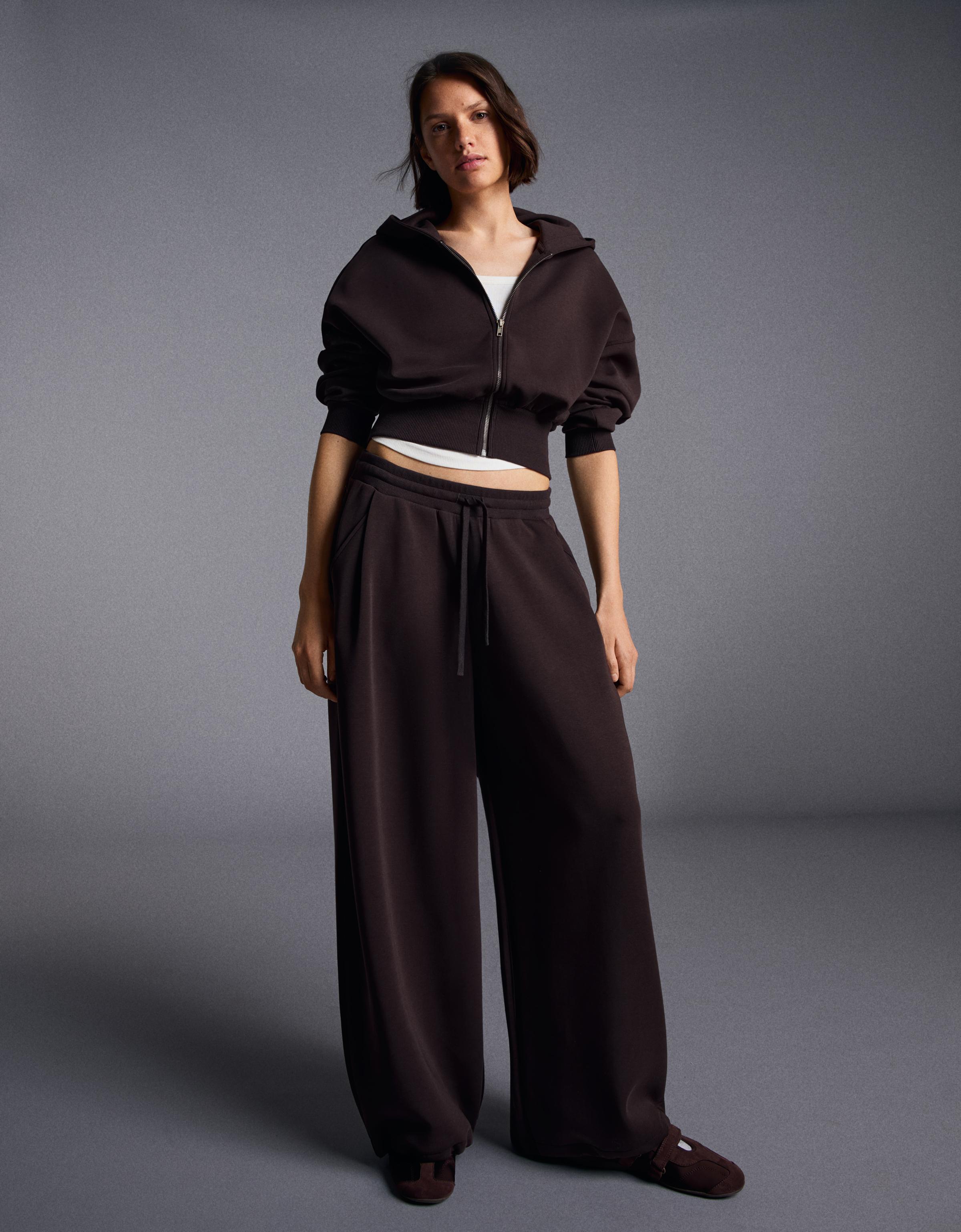 Bershka Pantalón Barrel Modal Mujer S Marrón