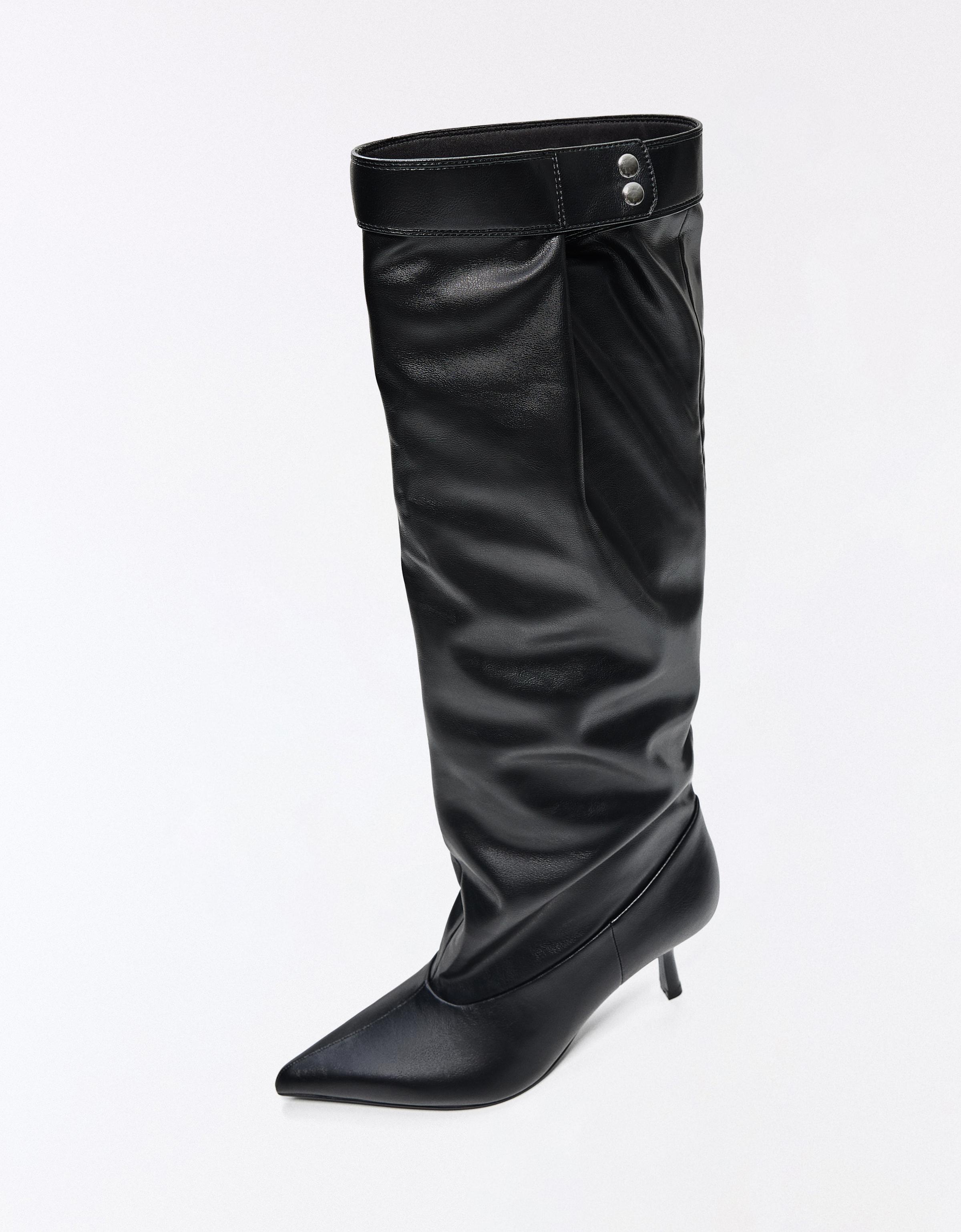 Adjustable slouchy heel boots — BLACK
