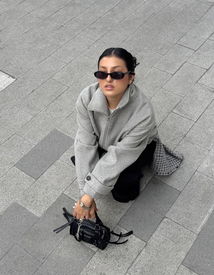 Soft Touch Jacke mit Puffärmeln-Grau