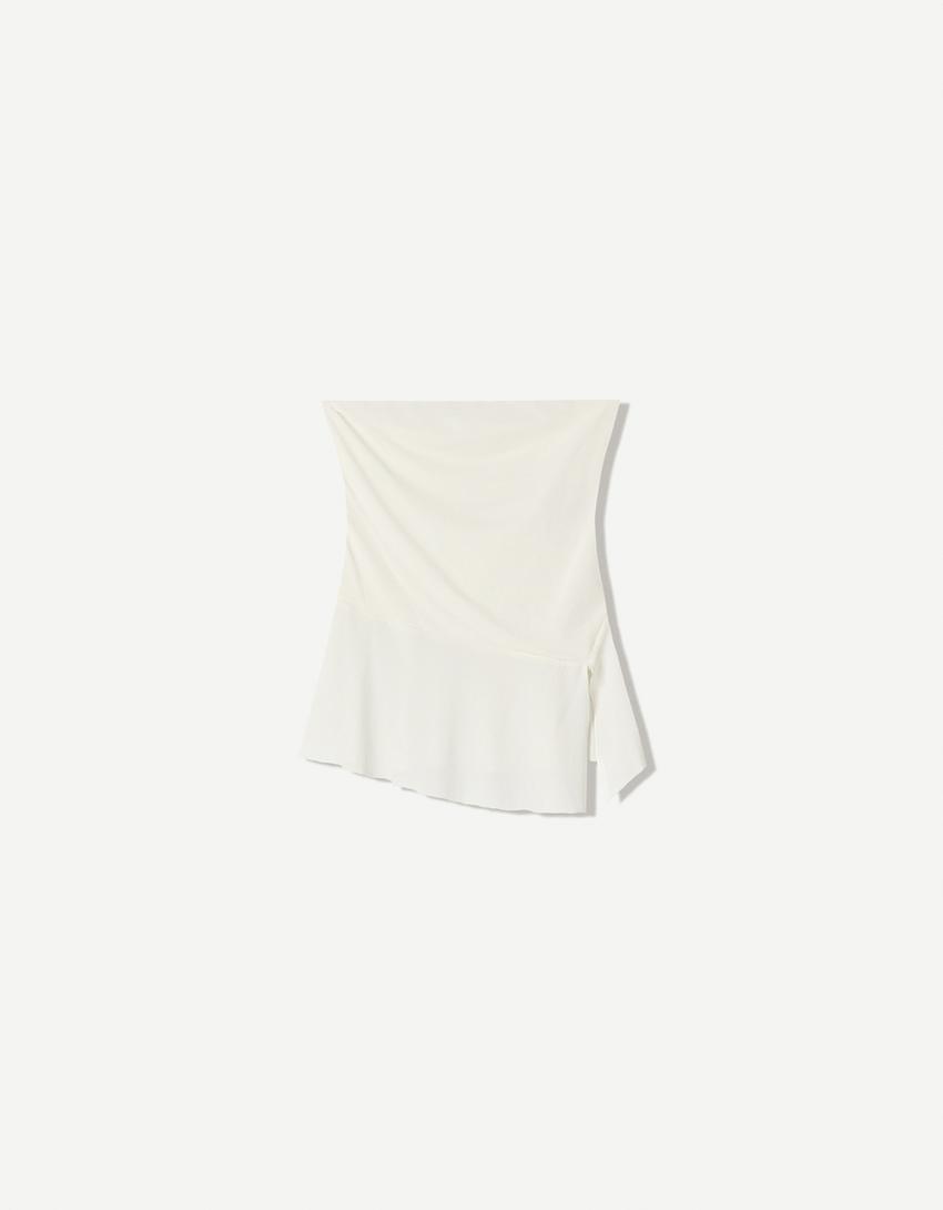 Top bandeau crepé bajo asimétrico-Crudo