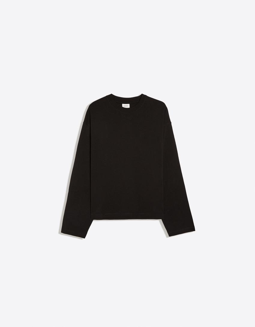 Camiseta manga larga boxy-Negro