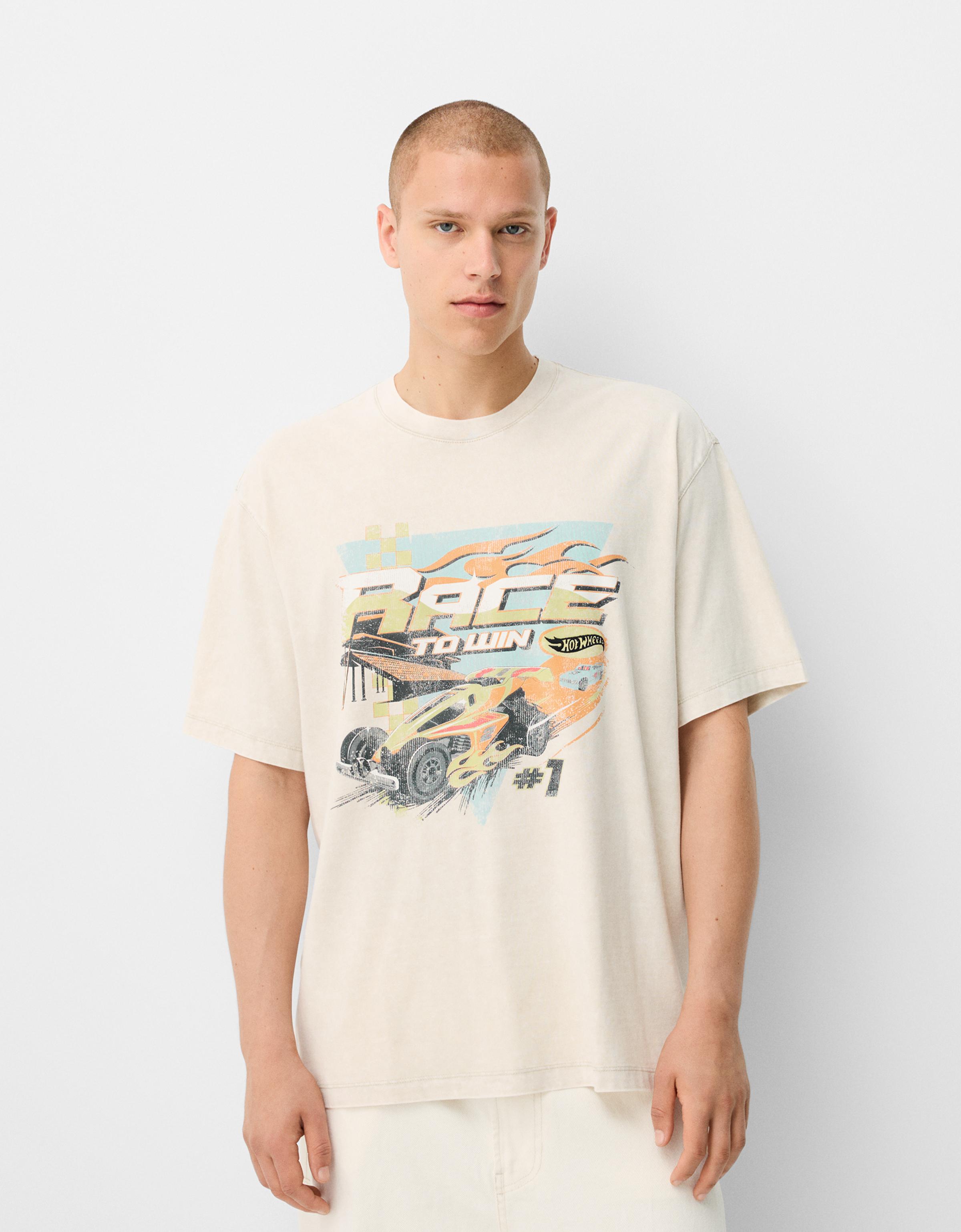 Bershka T-Shirt Bershka X Hot Wheels Mit Kurzen Ärmeln Und Print Herren S Grau