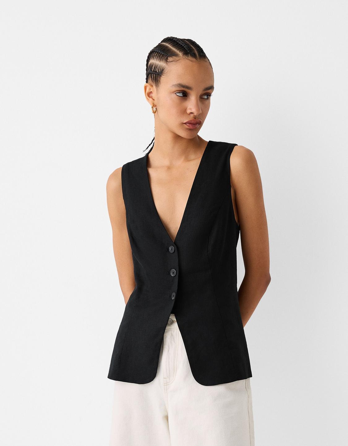 Fitted waistcoat with linen