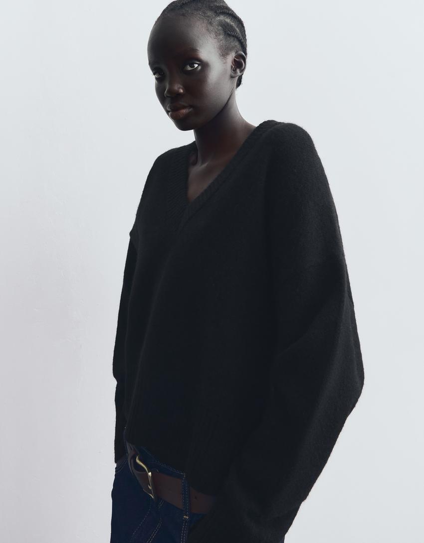 Cropped-Pullover mit V-Ausschnitt-Schwarz