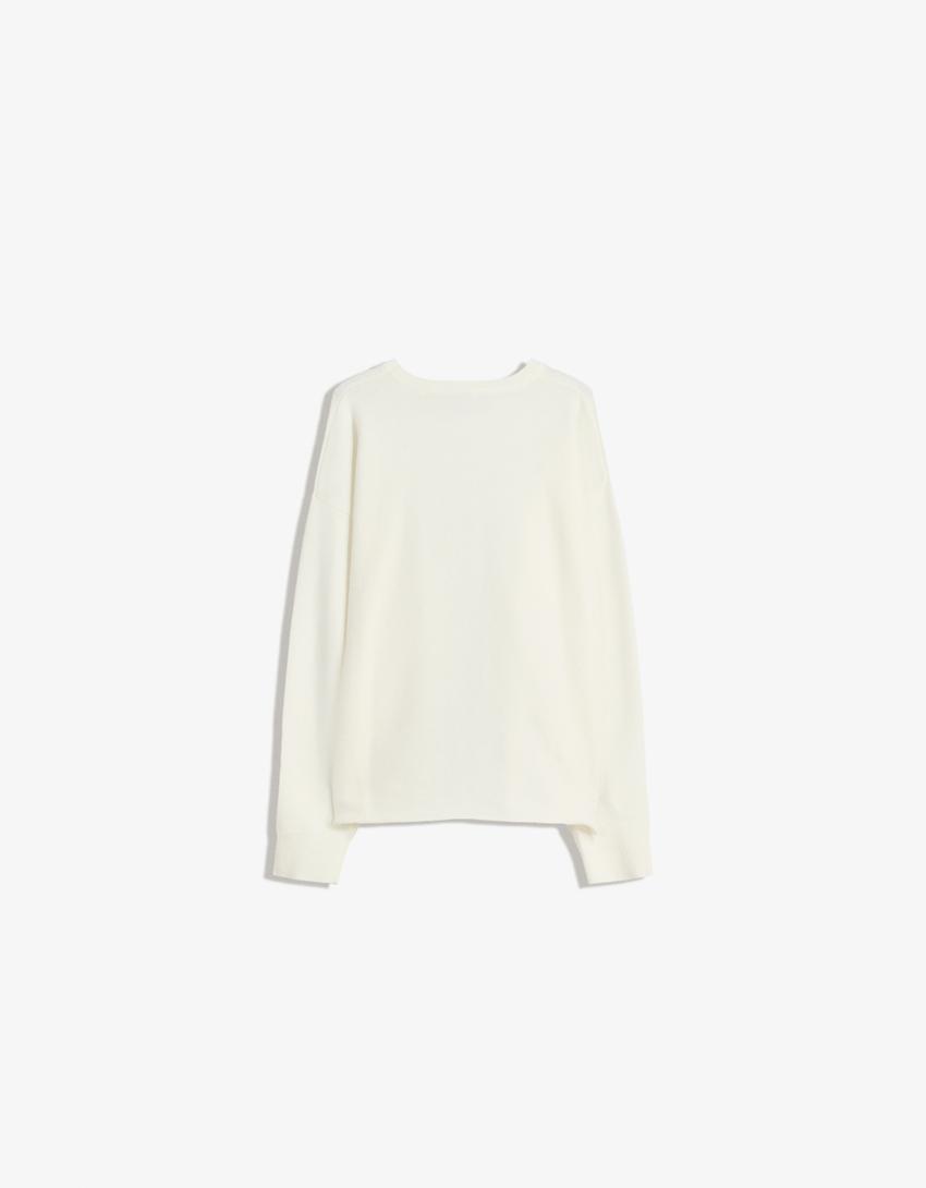 Round neck sweater-Cream