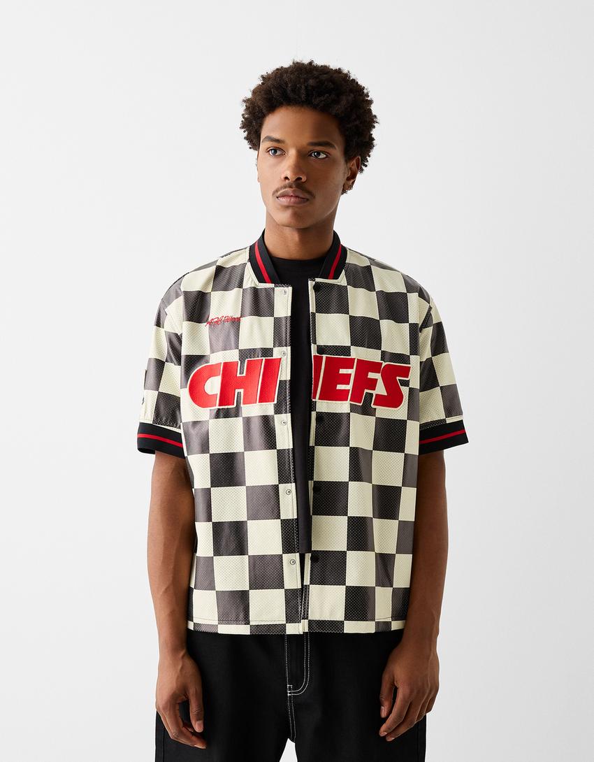 Риза NFL от изкуствена кожа с къс ръкав и бродирани апликации-Бяло / Черно-1