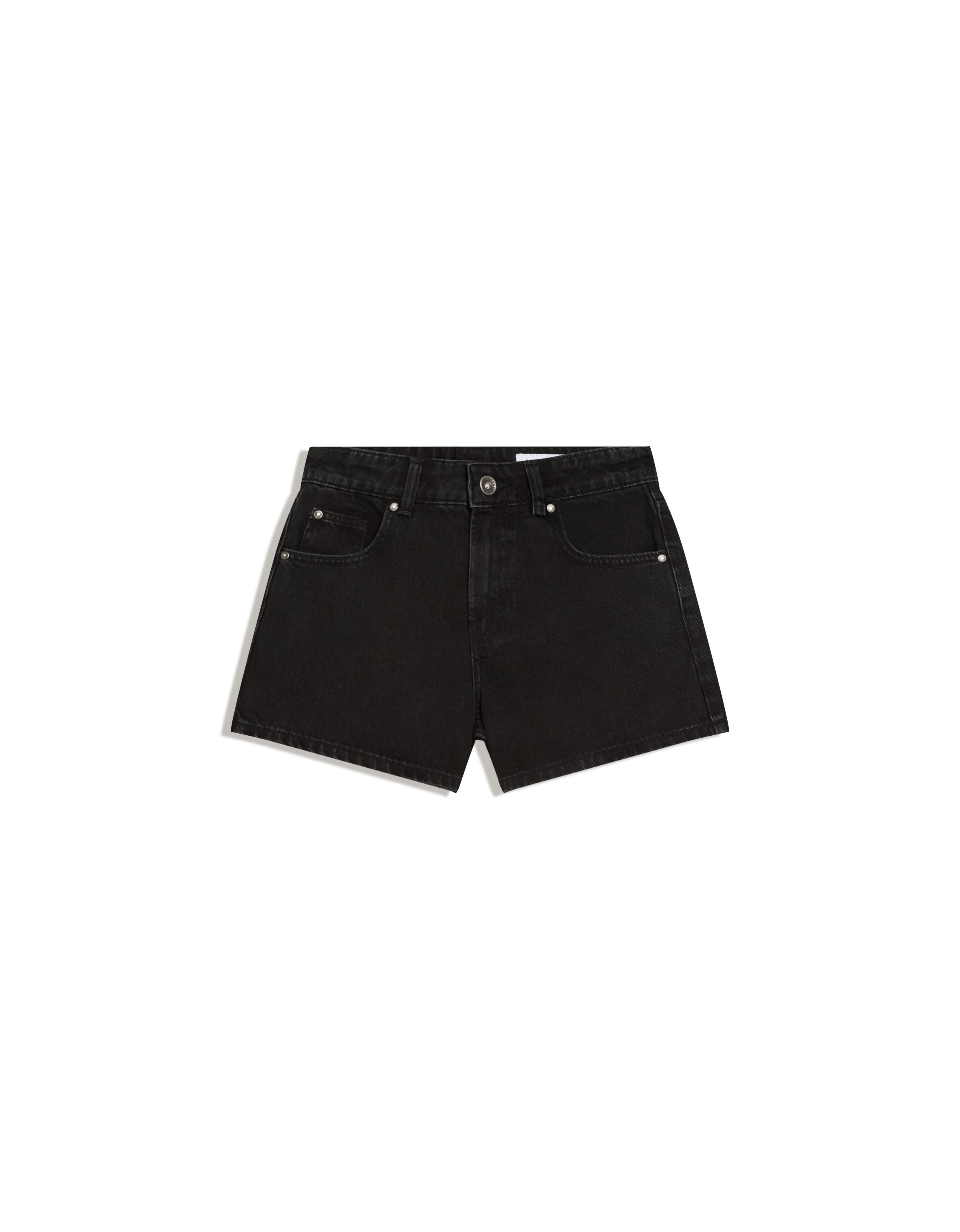 '90s denim shorts