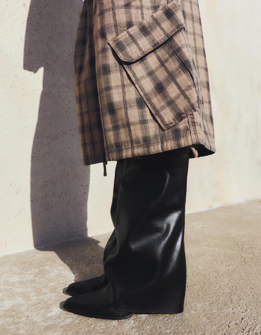 Cizme cu toc, stil pantaloni-Negru