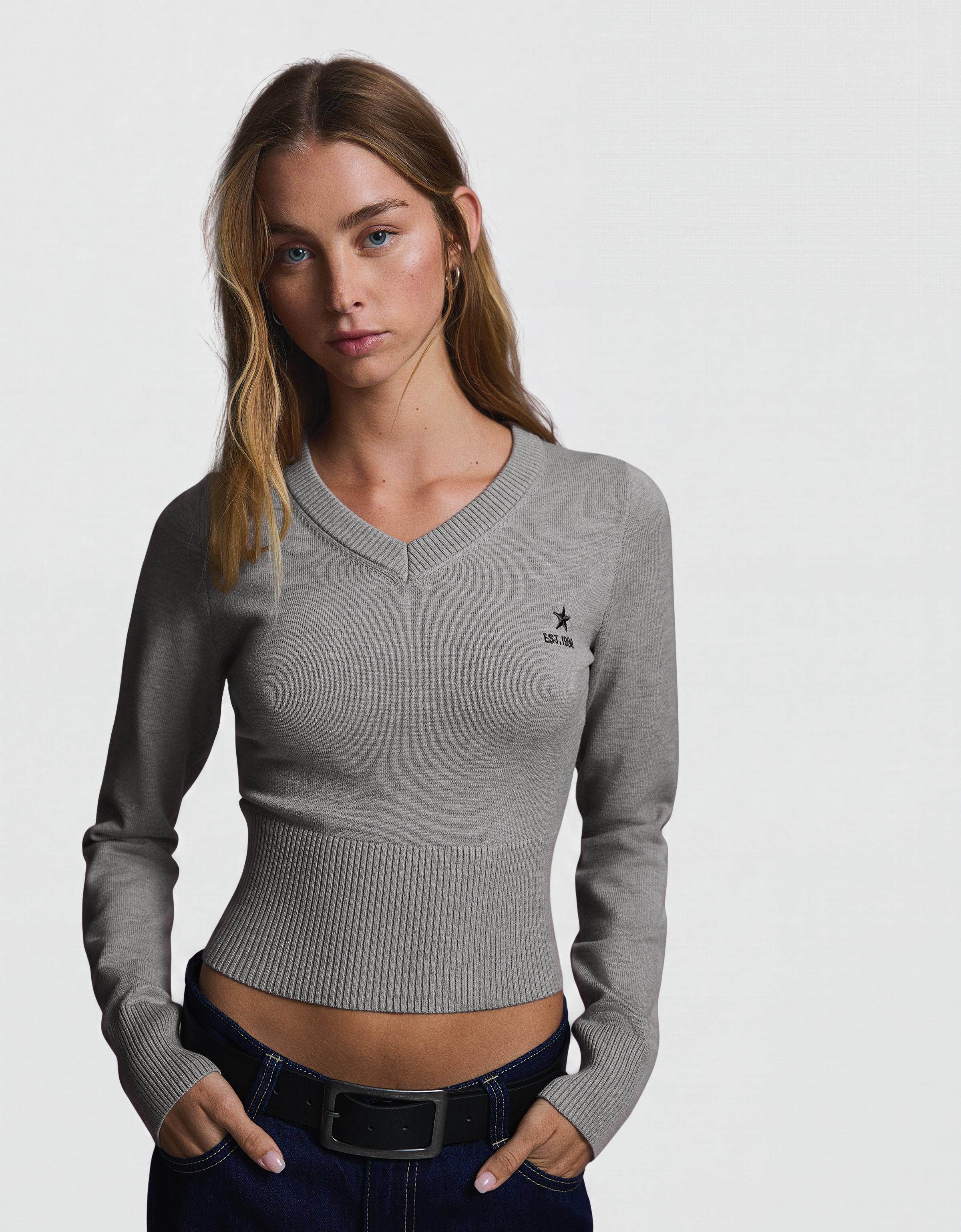 Embroidered V-neck jumper — Grey