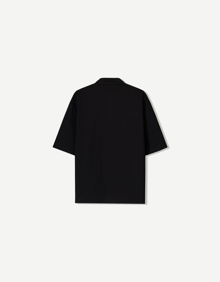 Pleated short sleeve shirt-Black