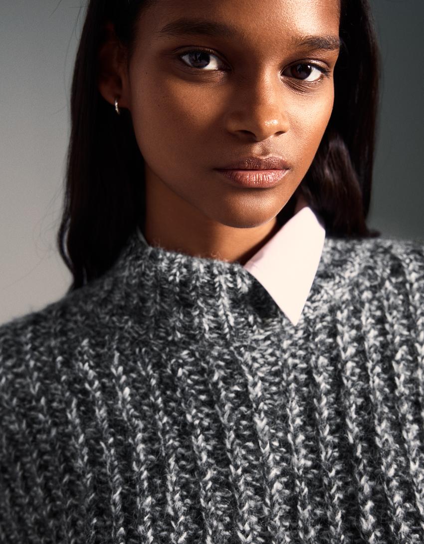 Twisted yarn high neck jumper-Dark grey