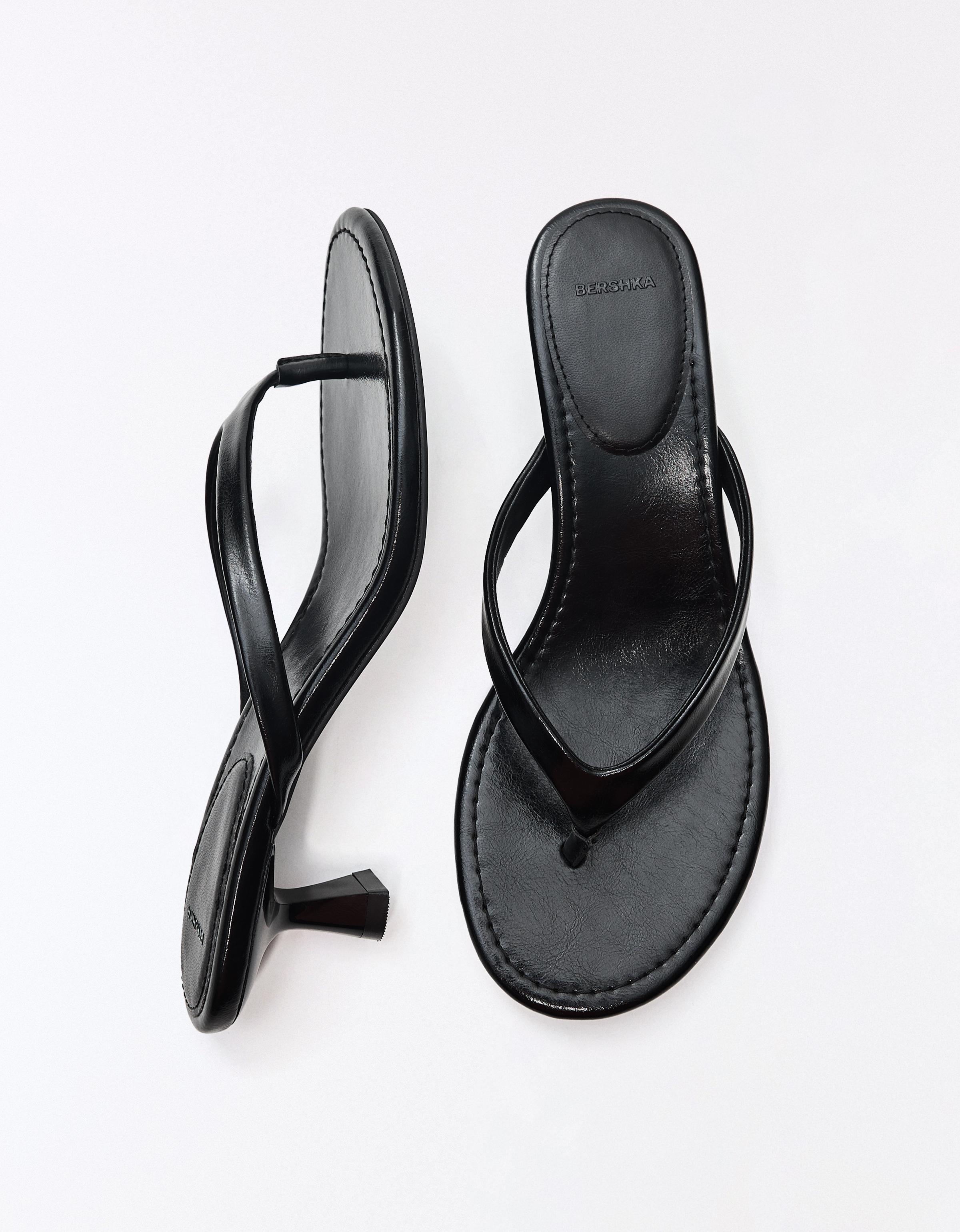 Heeled thong sandals — BLACK