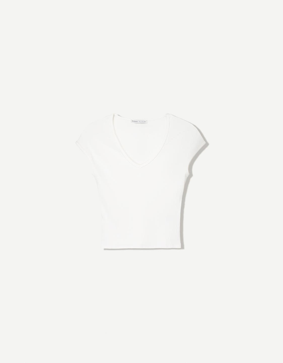Short sleeve V-neck T-shirt
