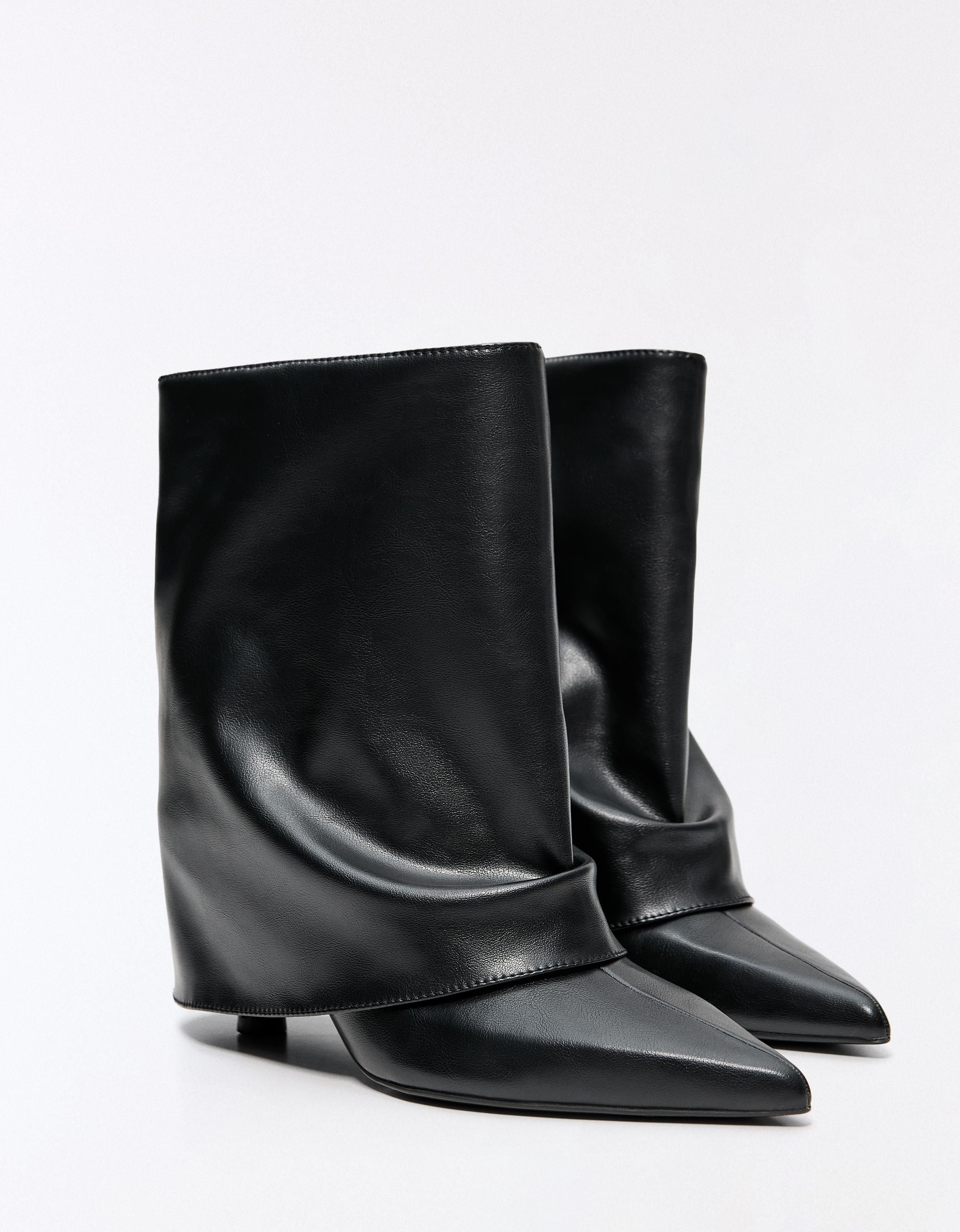 Trouser ankle boots — BLACK