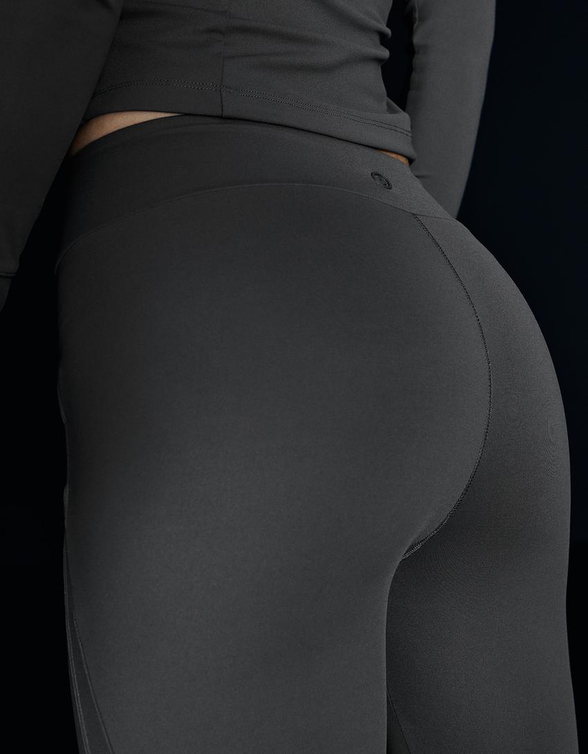 Nefes Alabilir & Hızlı Kuruyan teknik kumaşlı flare fit pantolon-Füme