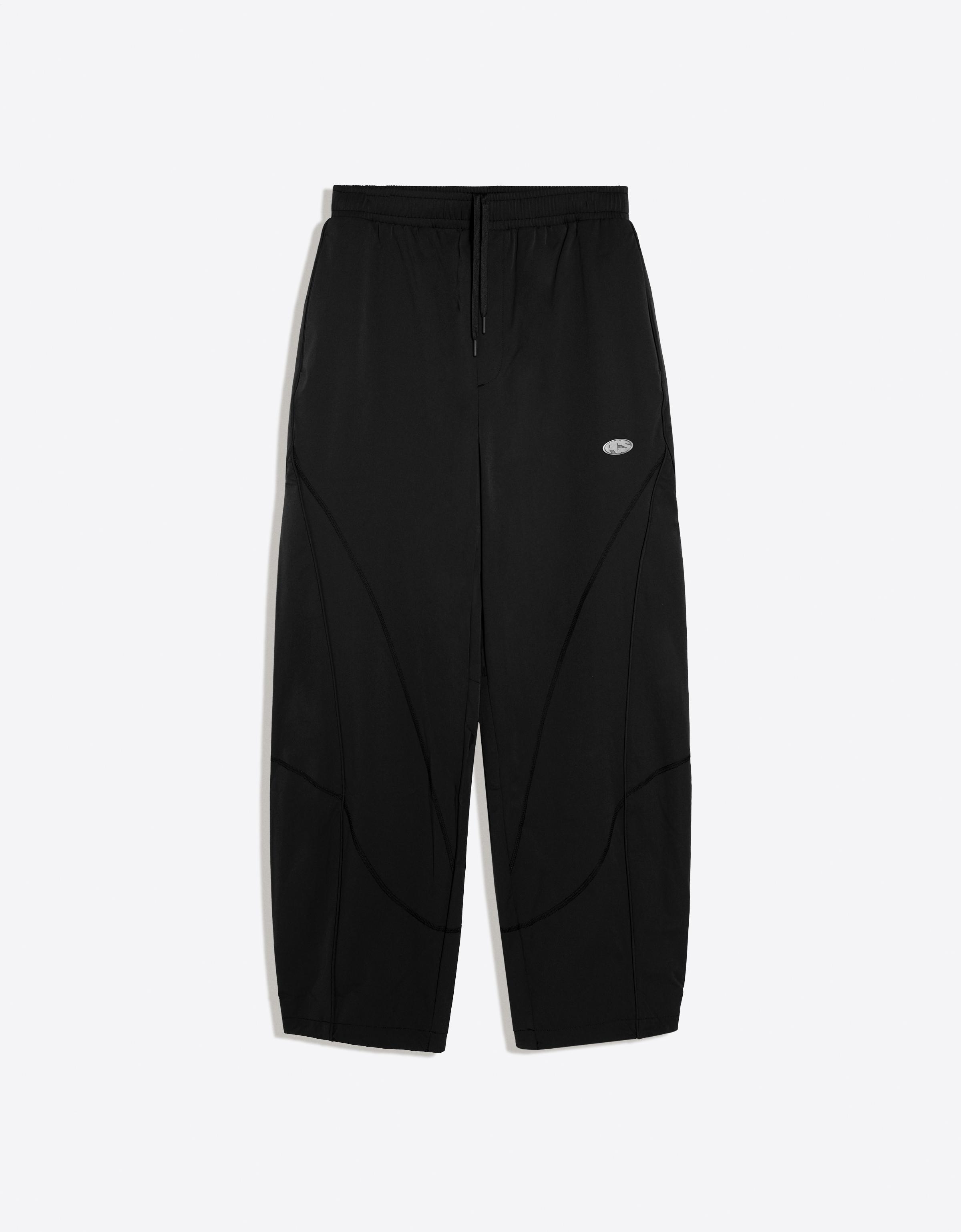 Technical barrel trousers — Black