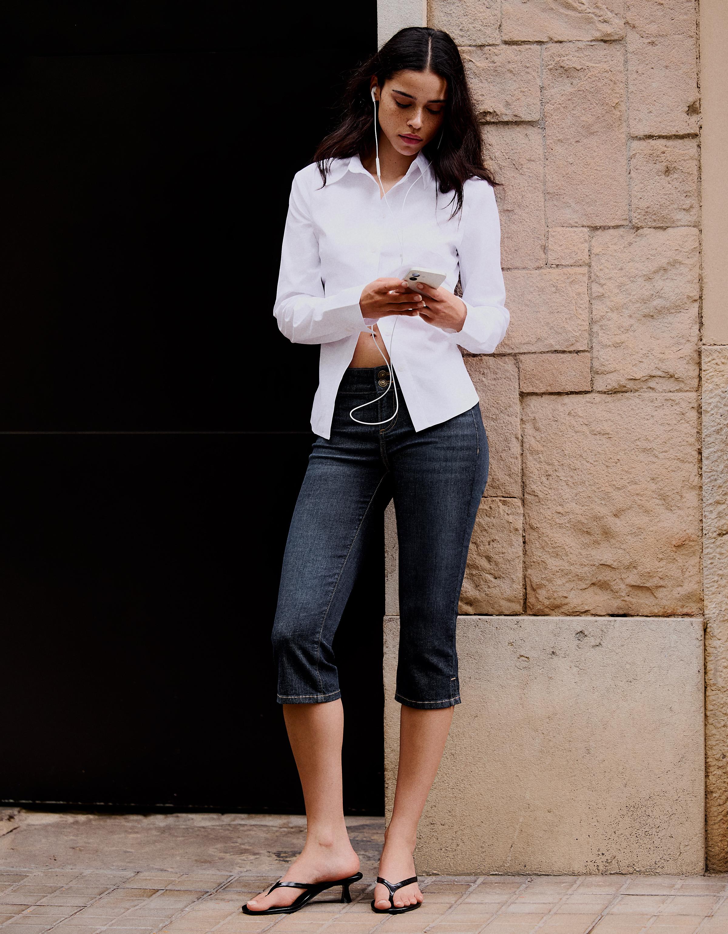 Bershka Pantalón Capri Denim Mujer Azul