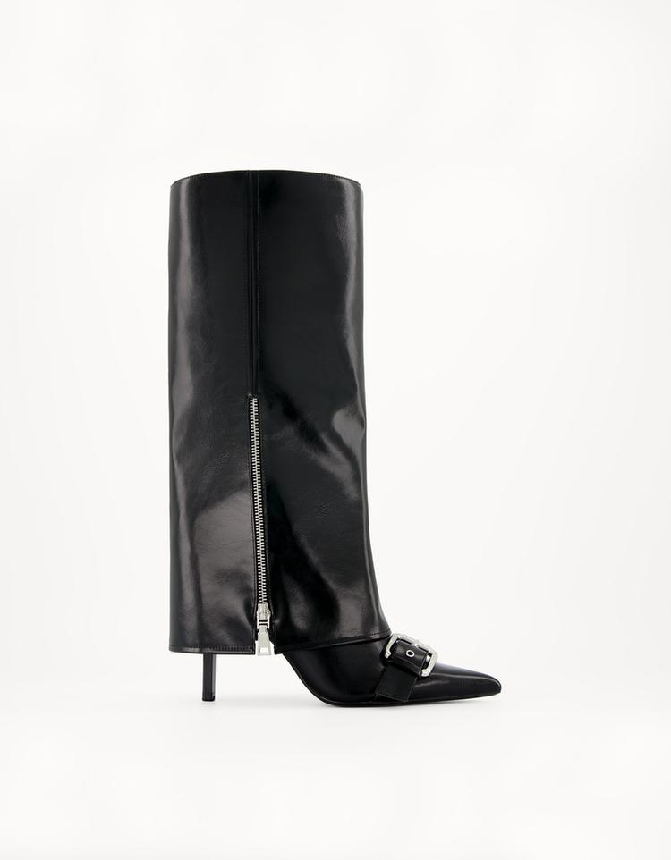 Bota tacón pantalón con hebillas