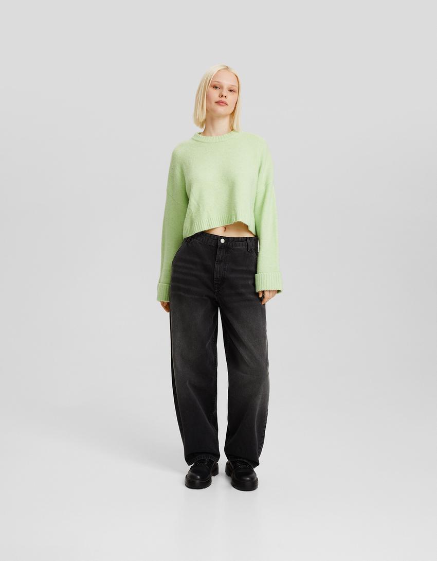 Round neck cropped sweater-Green-3