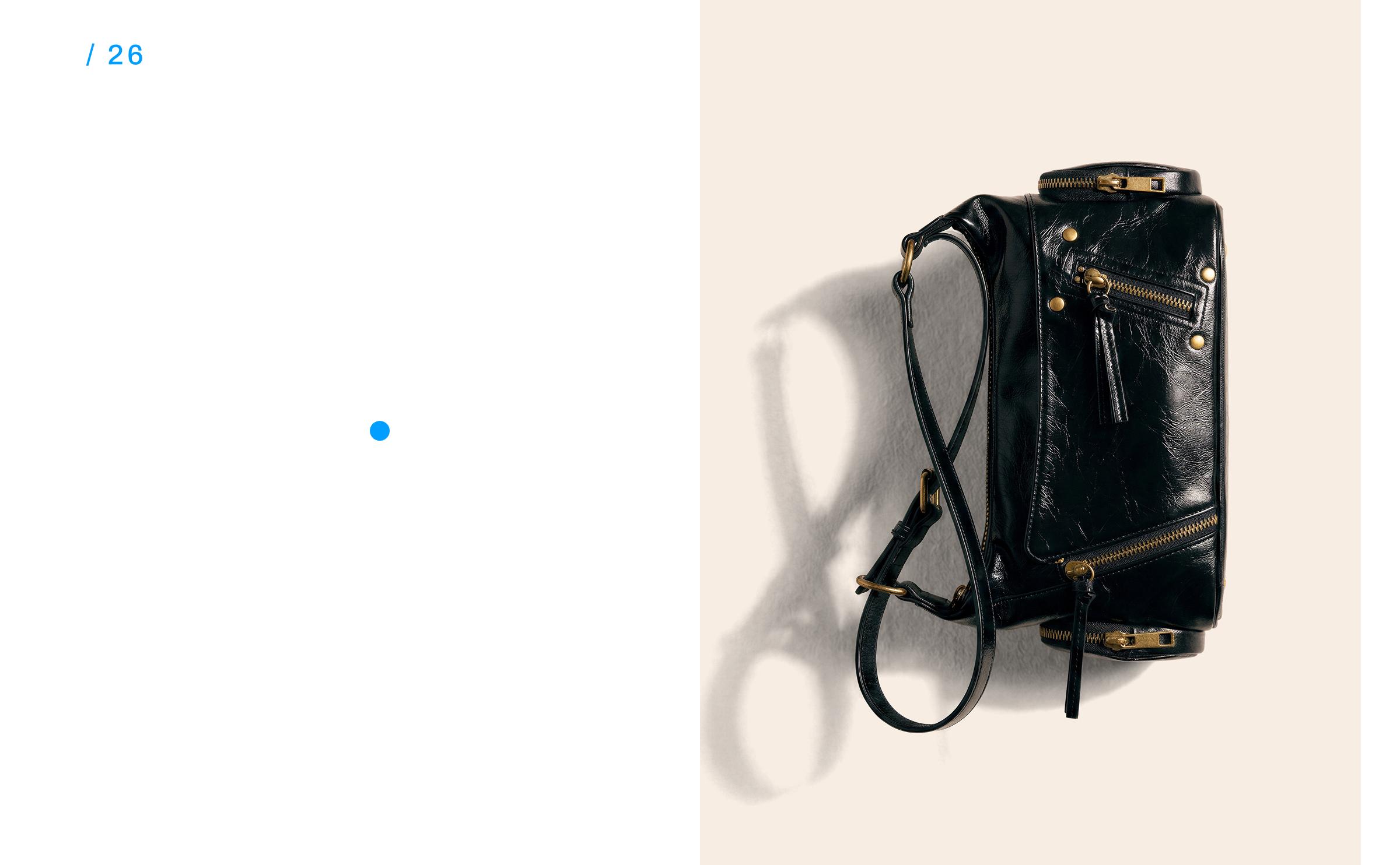 Mini zip bag — Black