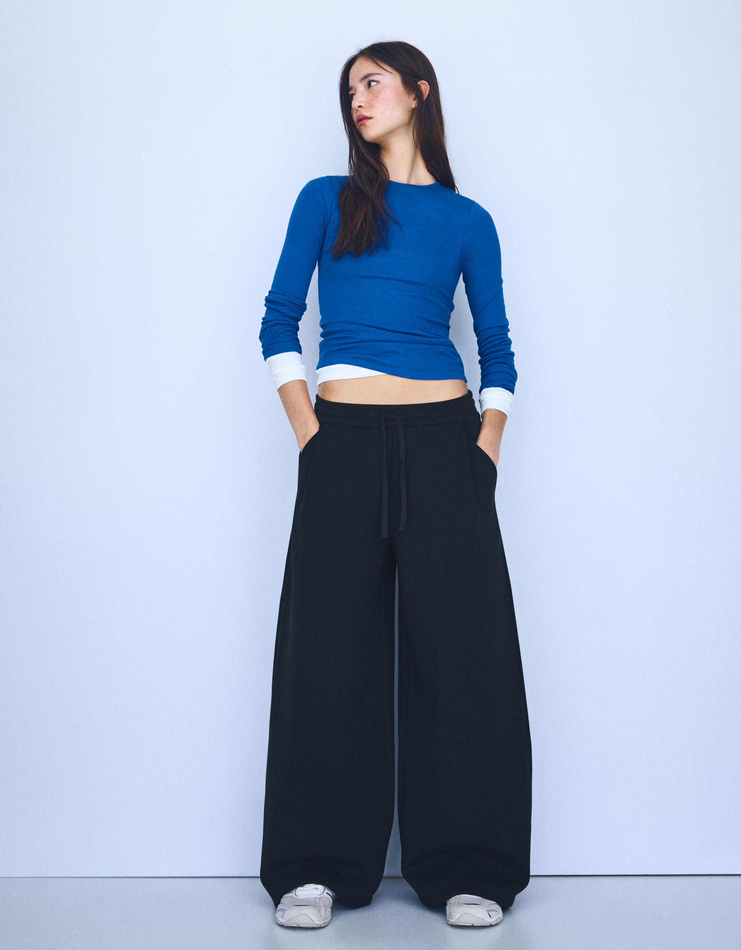 Bershka Pantalón Barrel Modal Mujer Negro