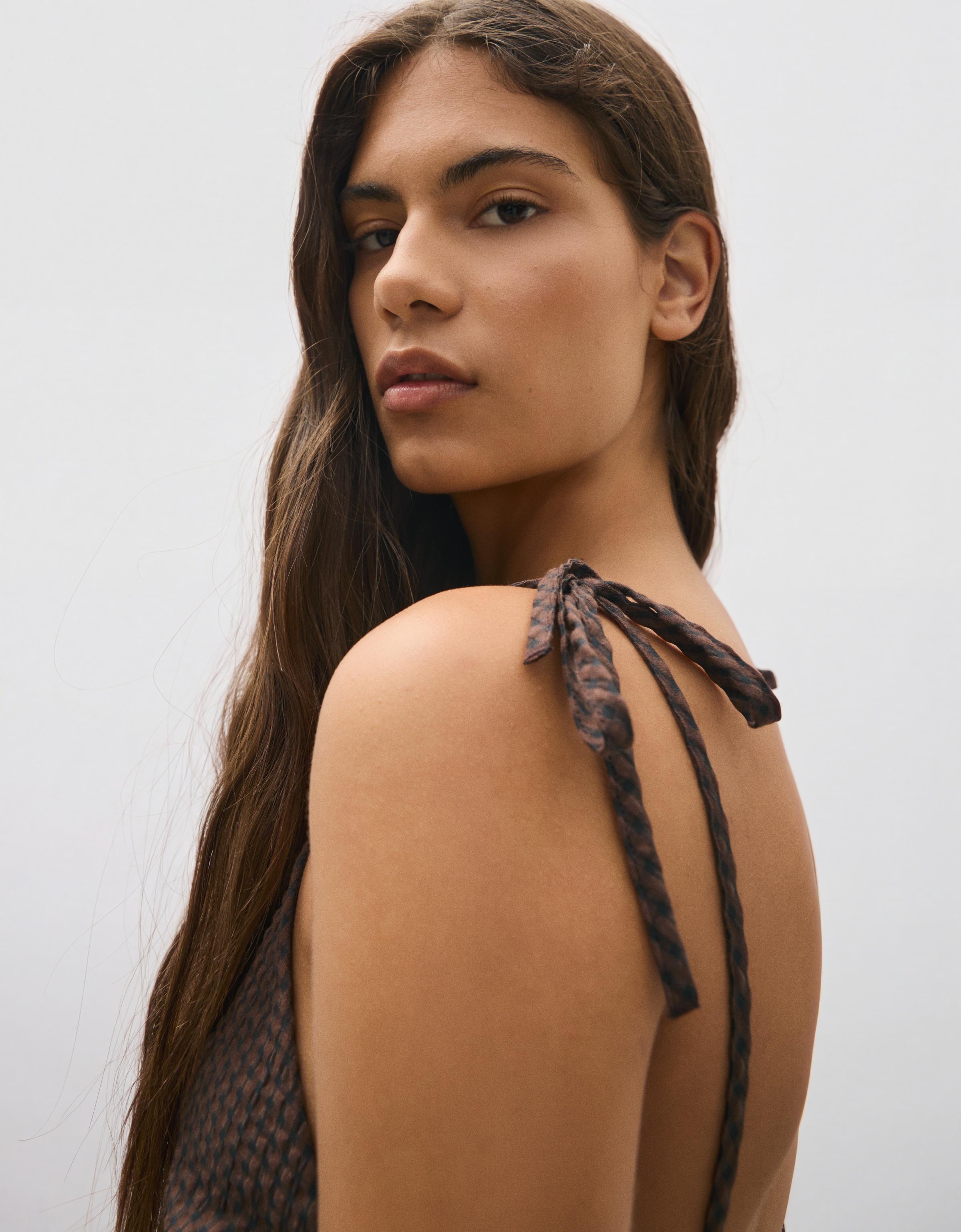 Smocked check strappy top — Brown