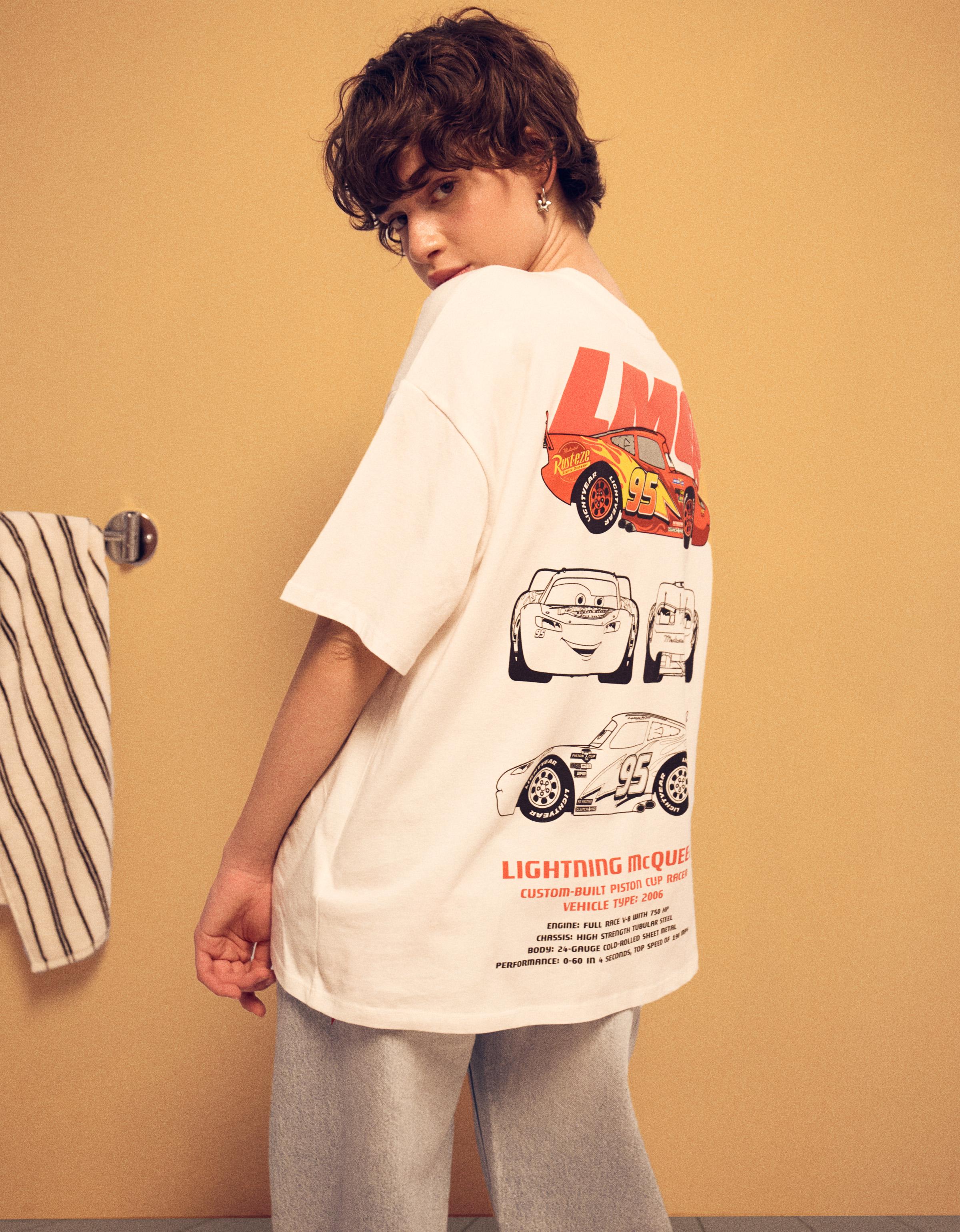 Bershka T-Shirt Cars Mit Kurzen Ärmeln Und Print Damen M Grbrochenes Weiss