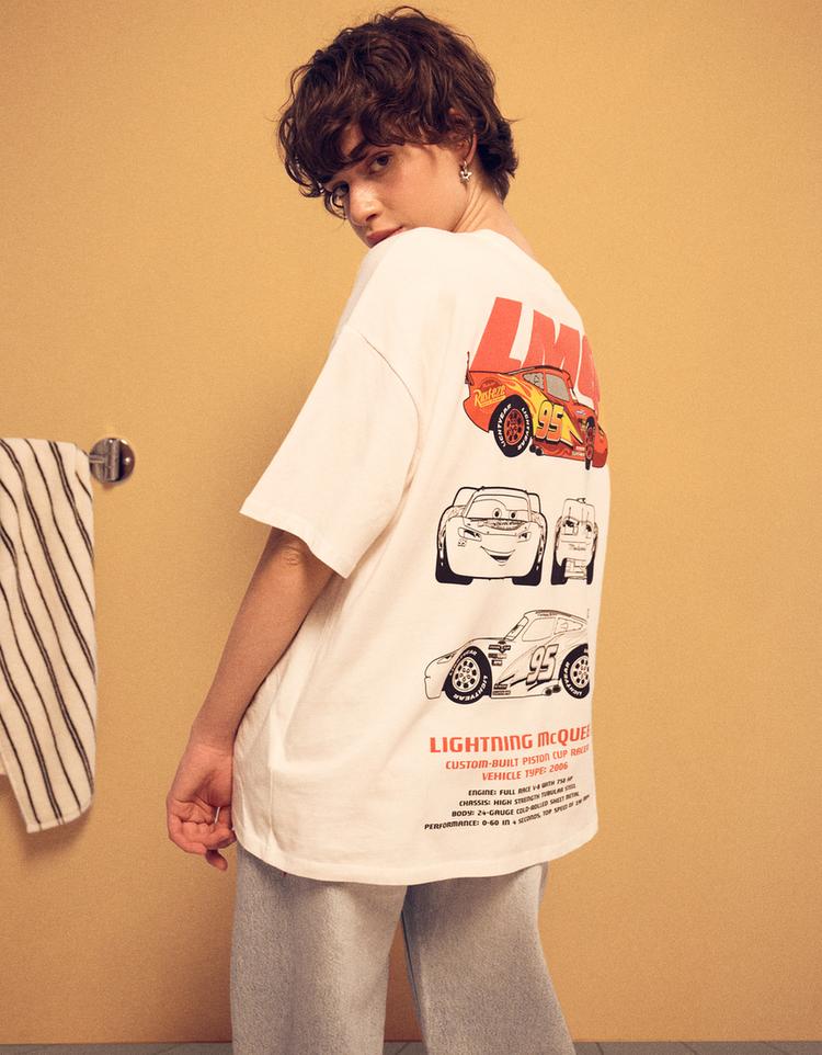 Kısa kollu araba baskılı t-shirt