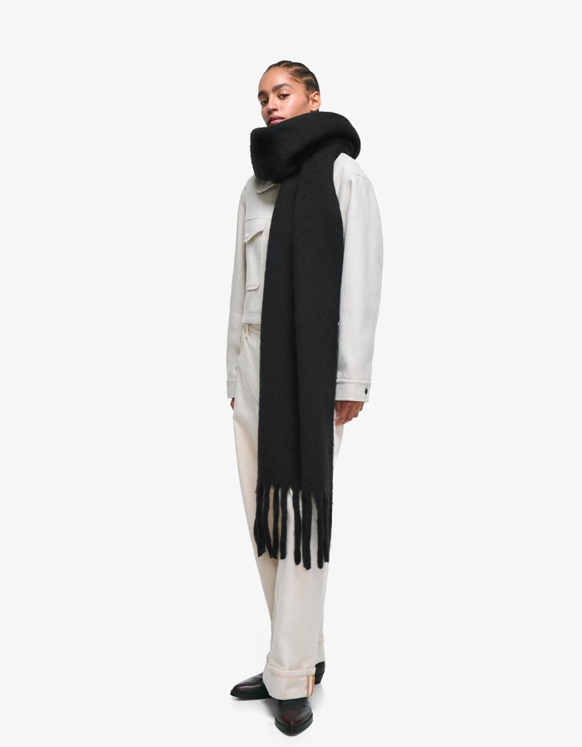 Solid-coloured scarf-Black