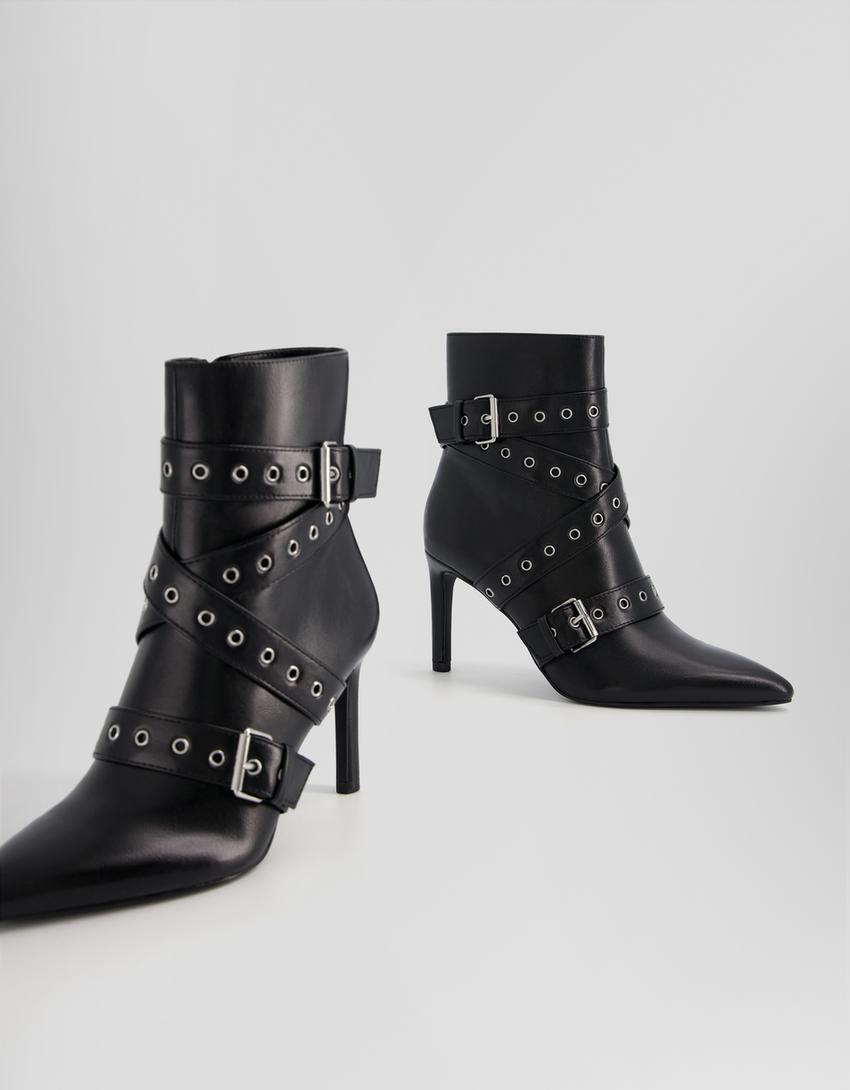 Bottines à talon aiguille avec lanières, clous et boucles-Noir-4