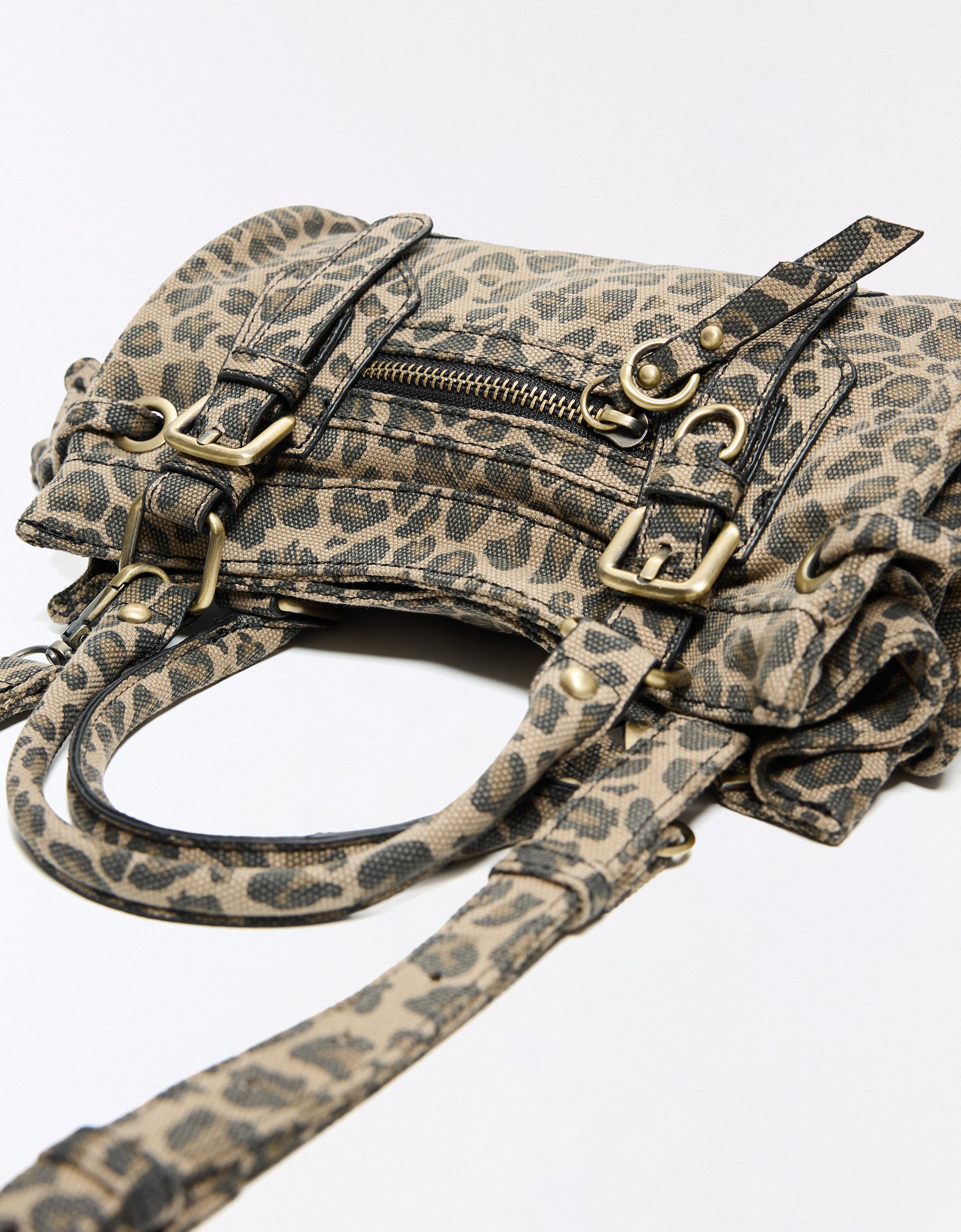 Mini buckle bag — Khaki