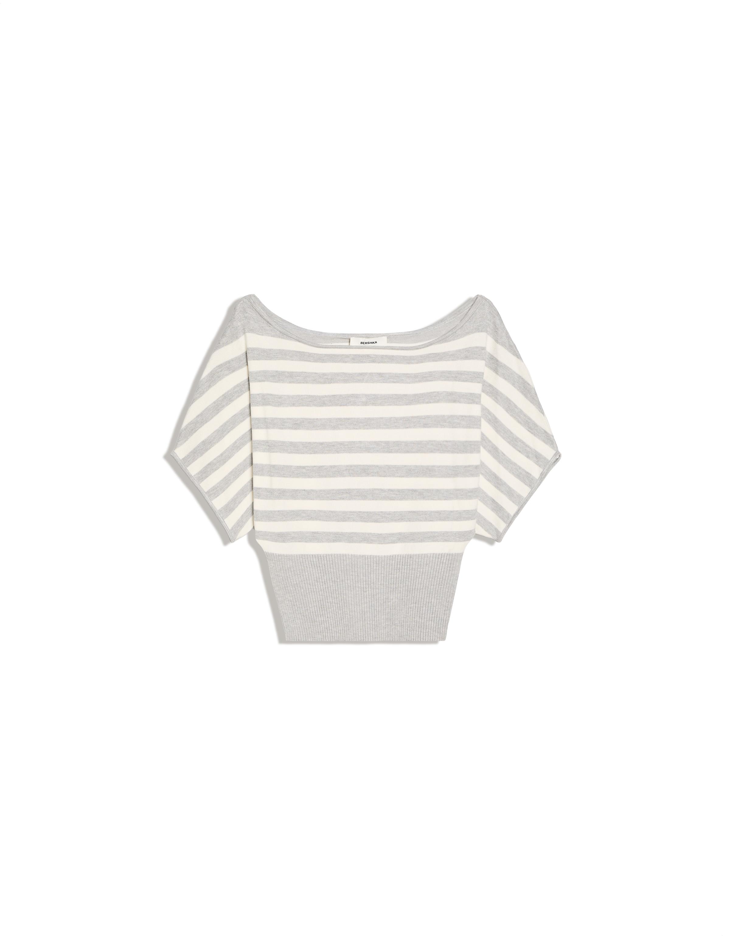 Asymmetric neck T-shirt — Grey