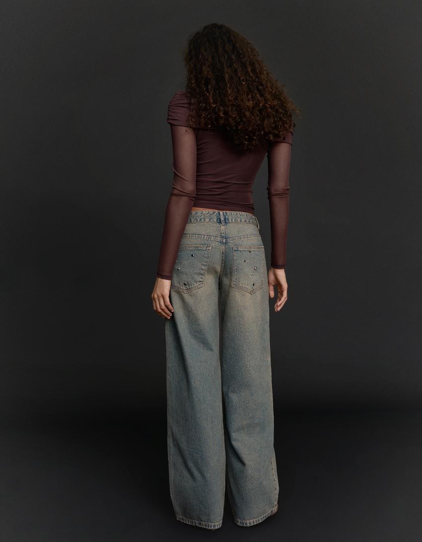 Jeans boyfriend taille basse à clous-Bleu lavé