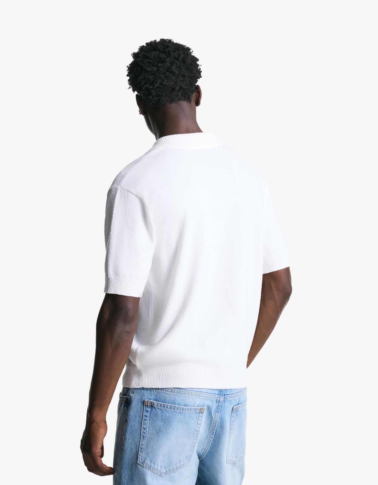 Bershka polo strukturalna tkanina frotte biały złamany