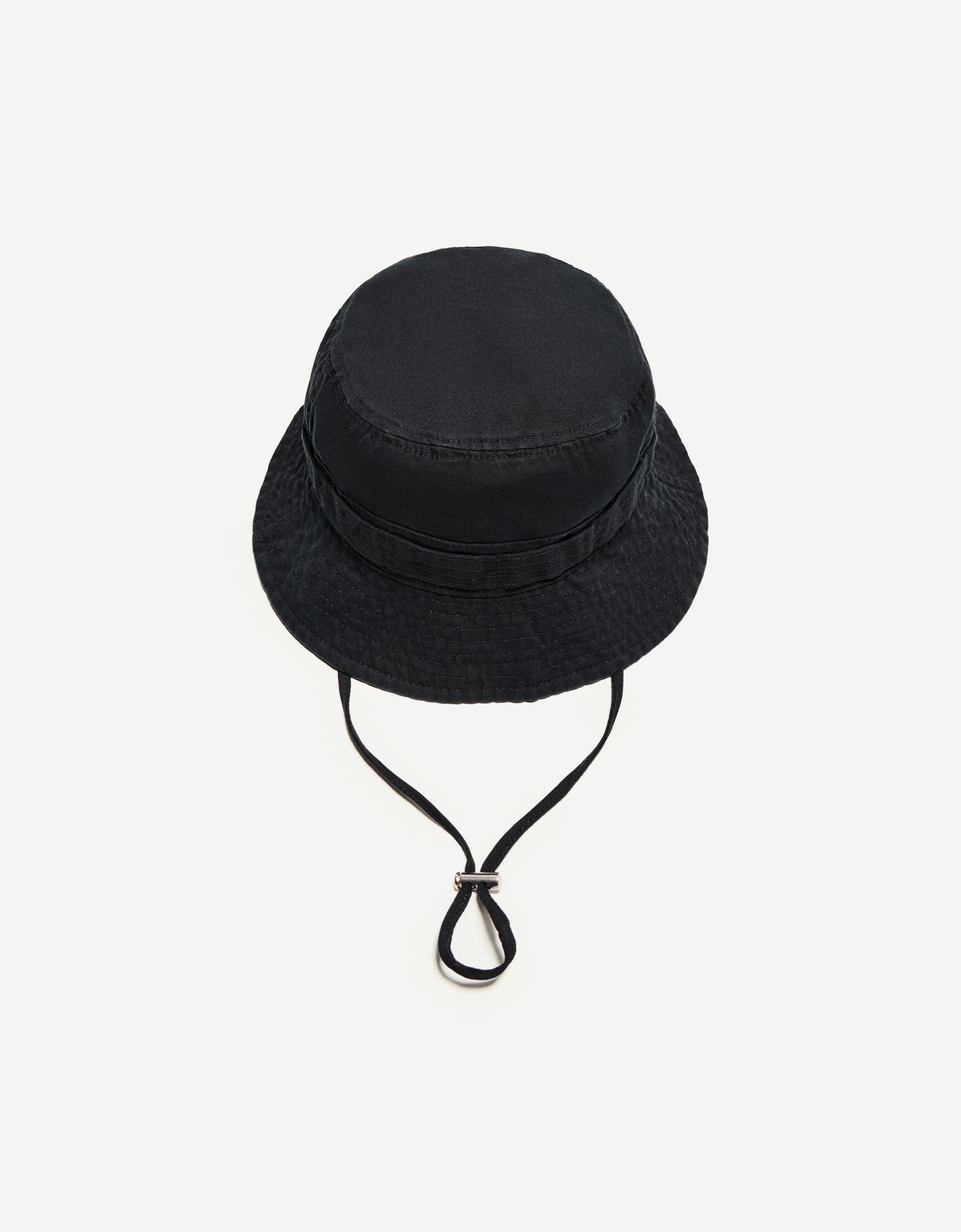 Bershka Bucket Efecto Lavado Hombre Negro
