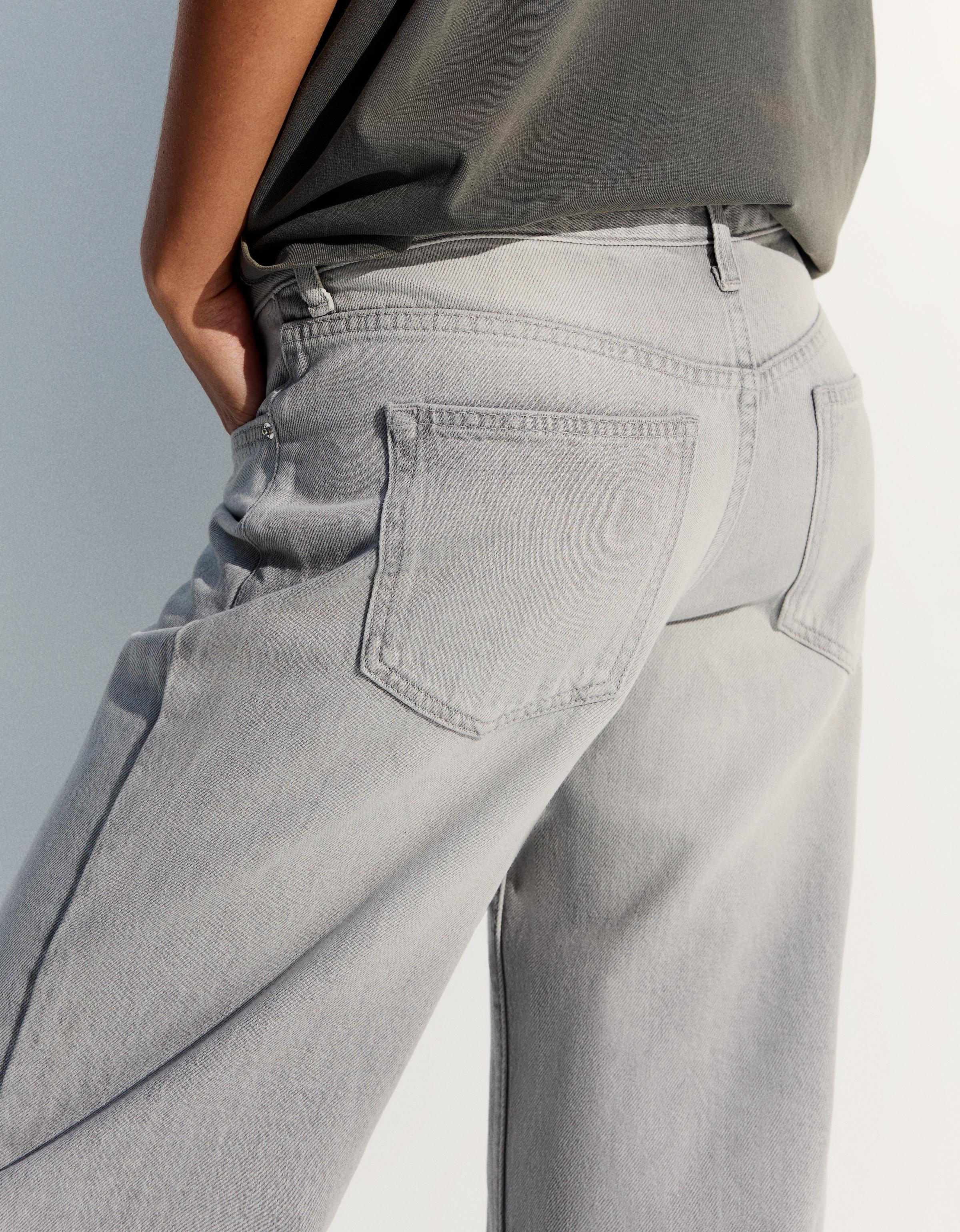 Low-rise straight jeans — Grey