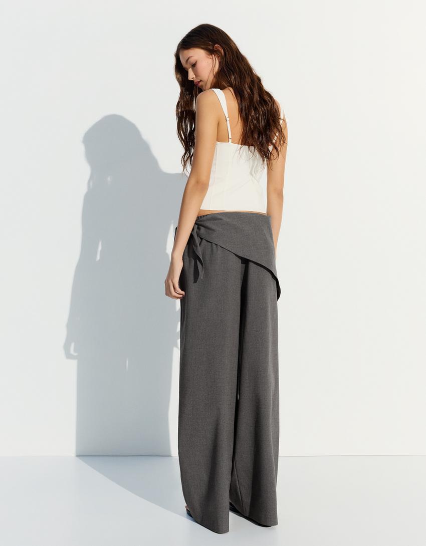 Pensli ve fularlı pantolon-Gri