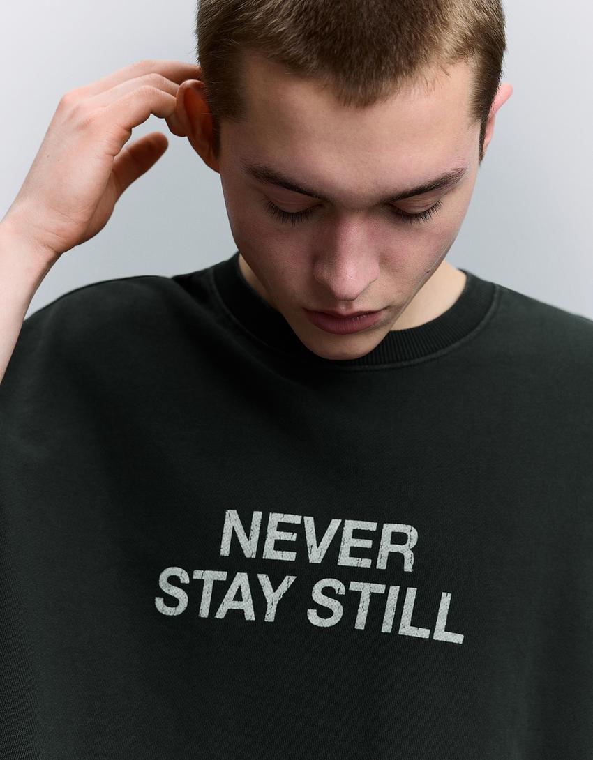 Camiseta manga corta print-Gris